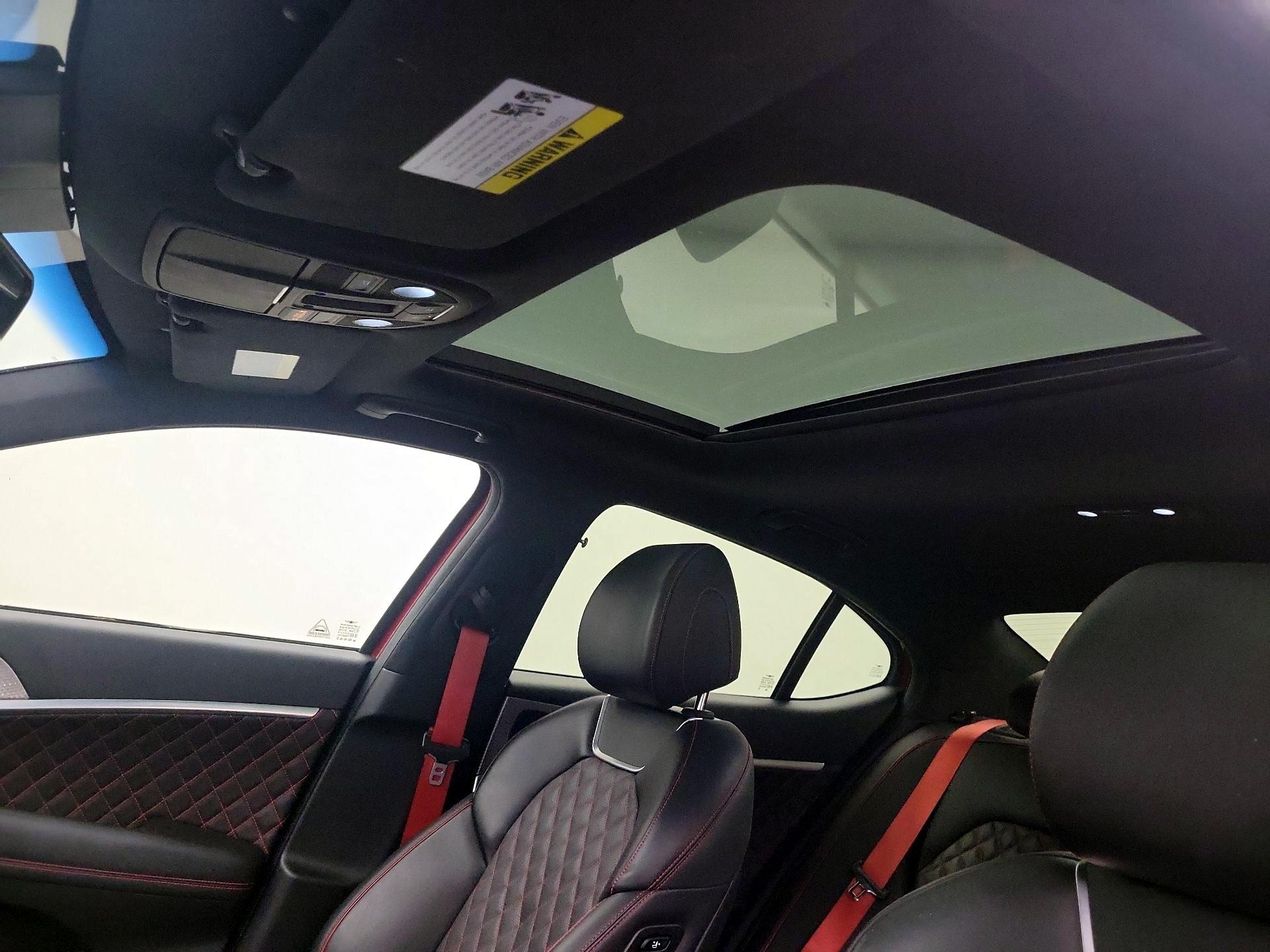 Thumbnail: 2023 Genesis G70 - 20