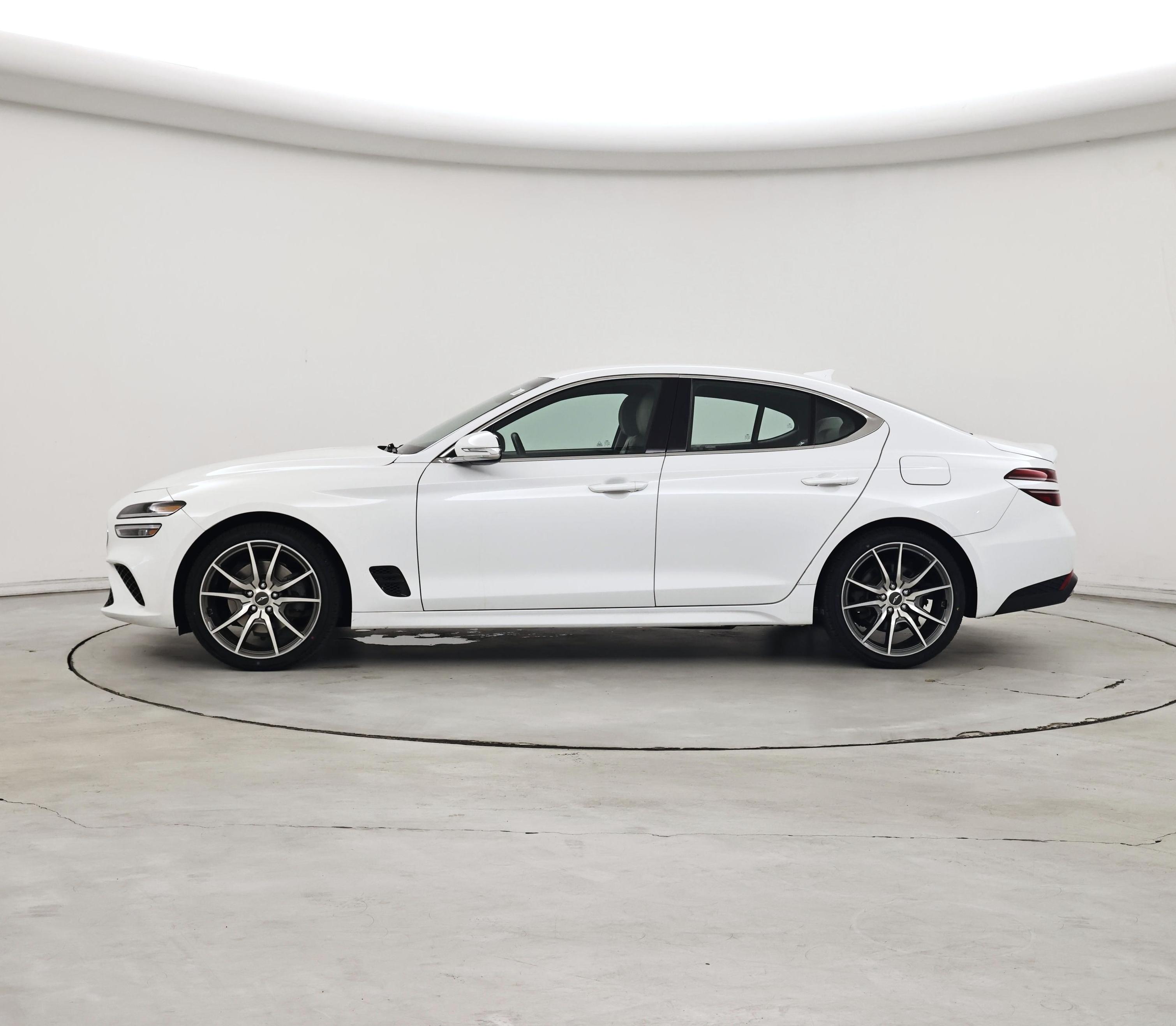Thumbnail: 2023 Genesis G70 - 3