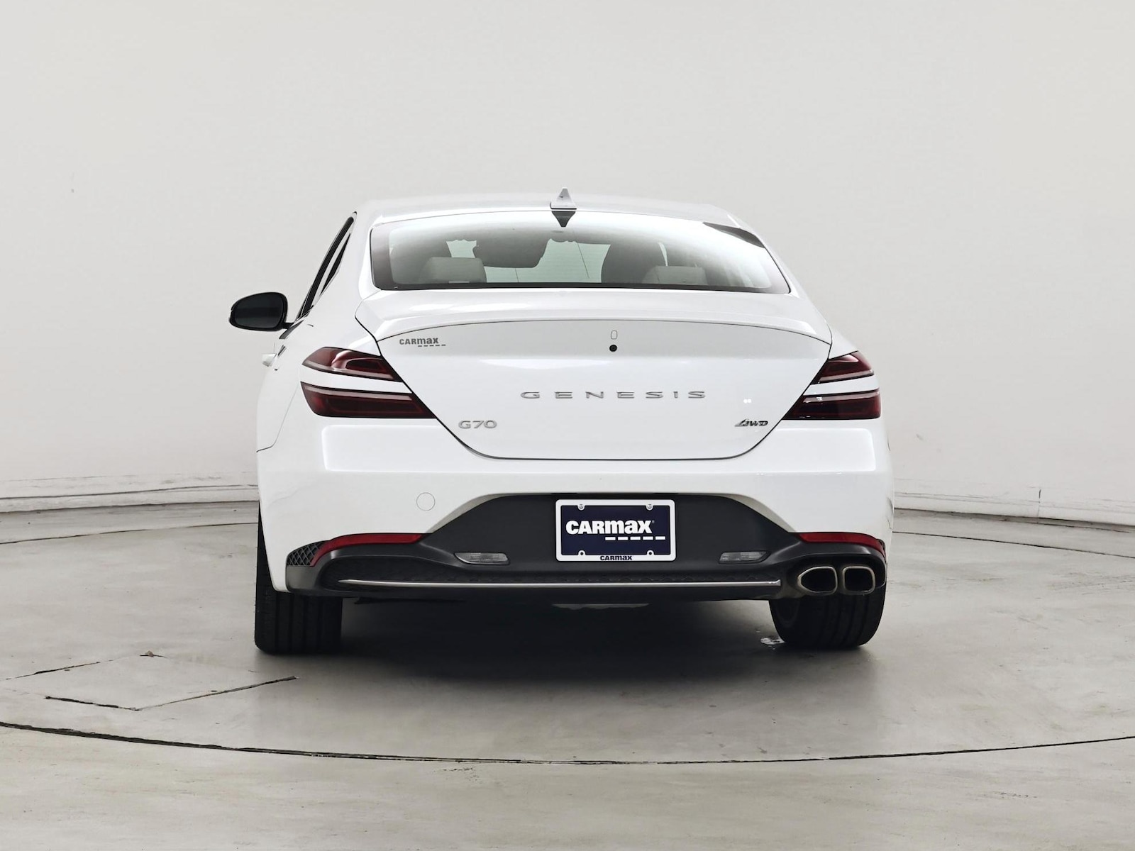 2023 GENESIS G70 Standard - Photo 7