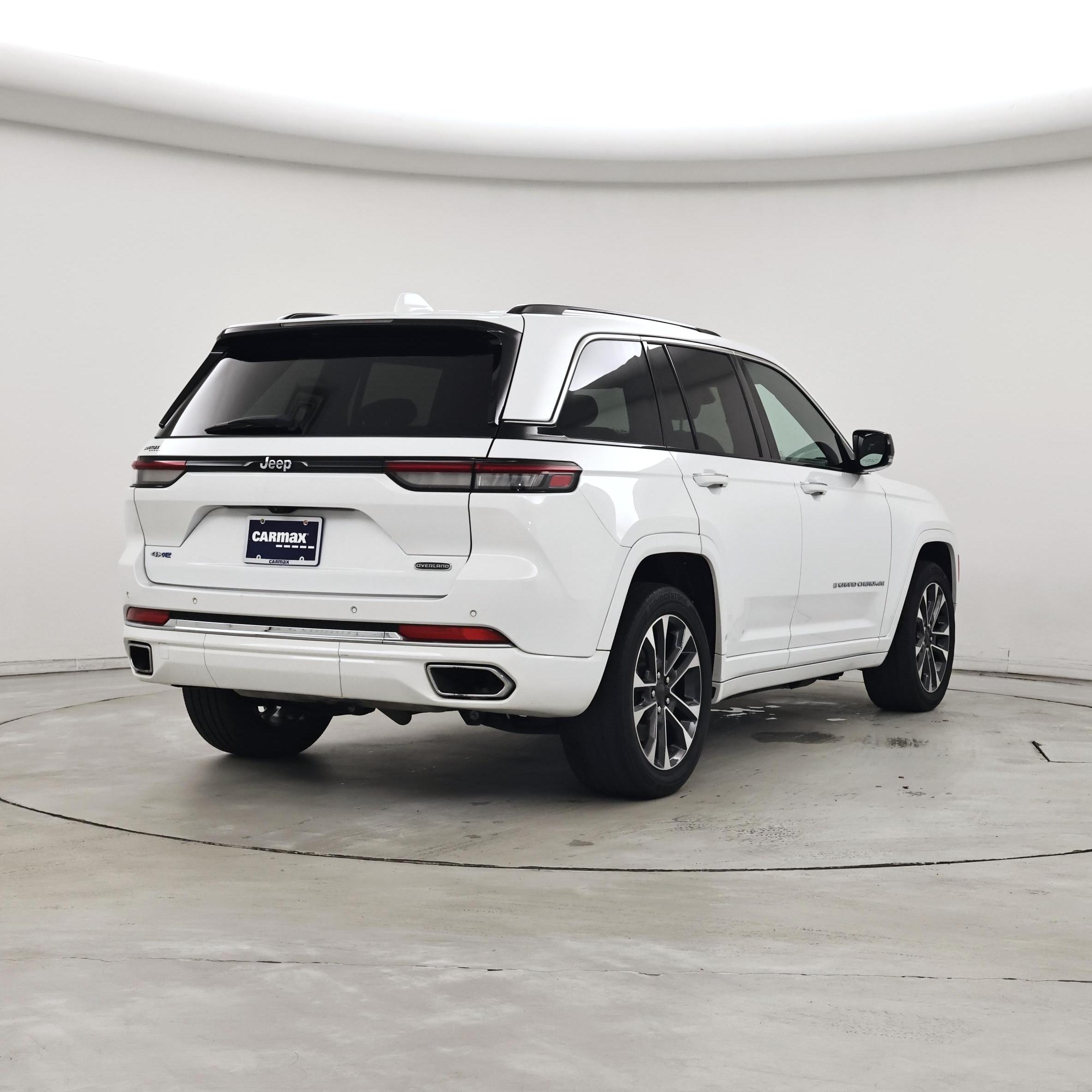 Thumbnail: 2022 Jeep Grand Cherokee - 8