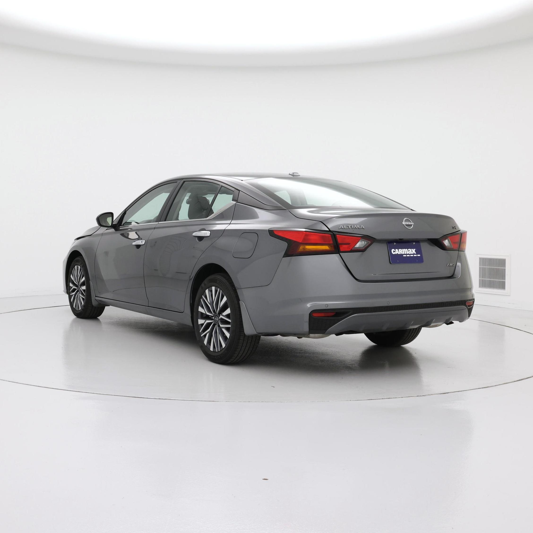 Thumbnail: 2024 Nissan Altima - 2