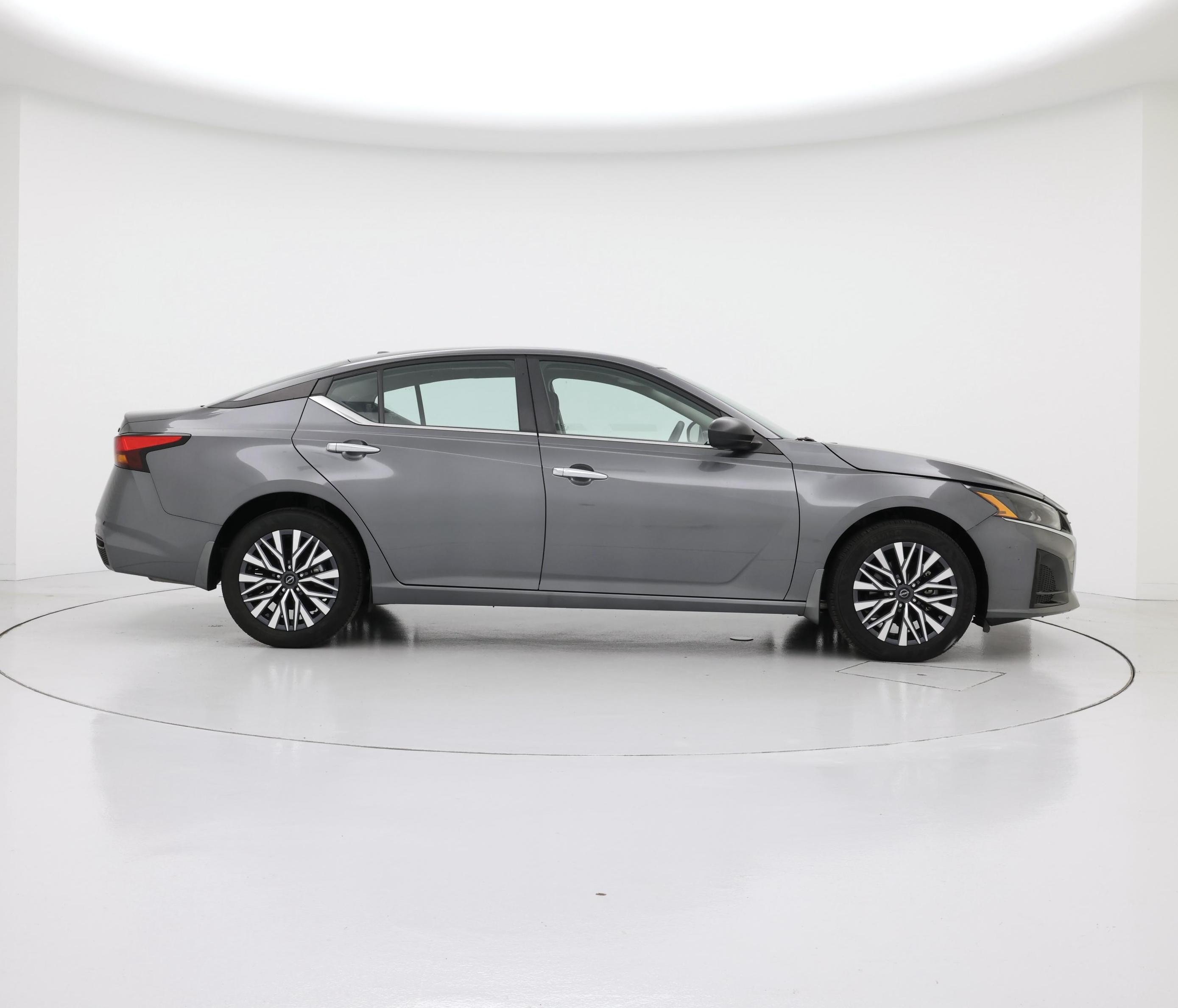 Thumbnail: 2024 Nissan Altima - 7