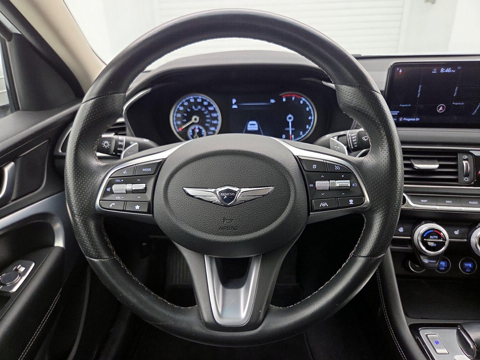 2022 GENESIS G70 Standard - Photo 11