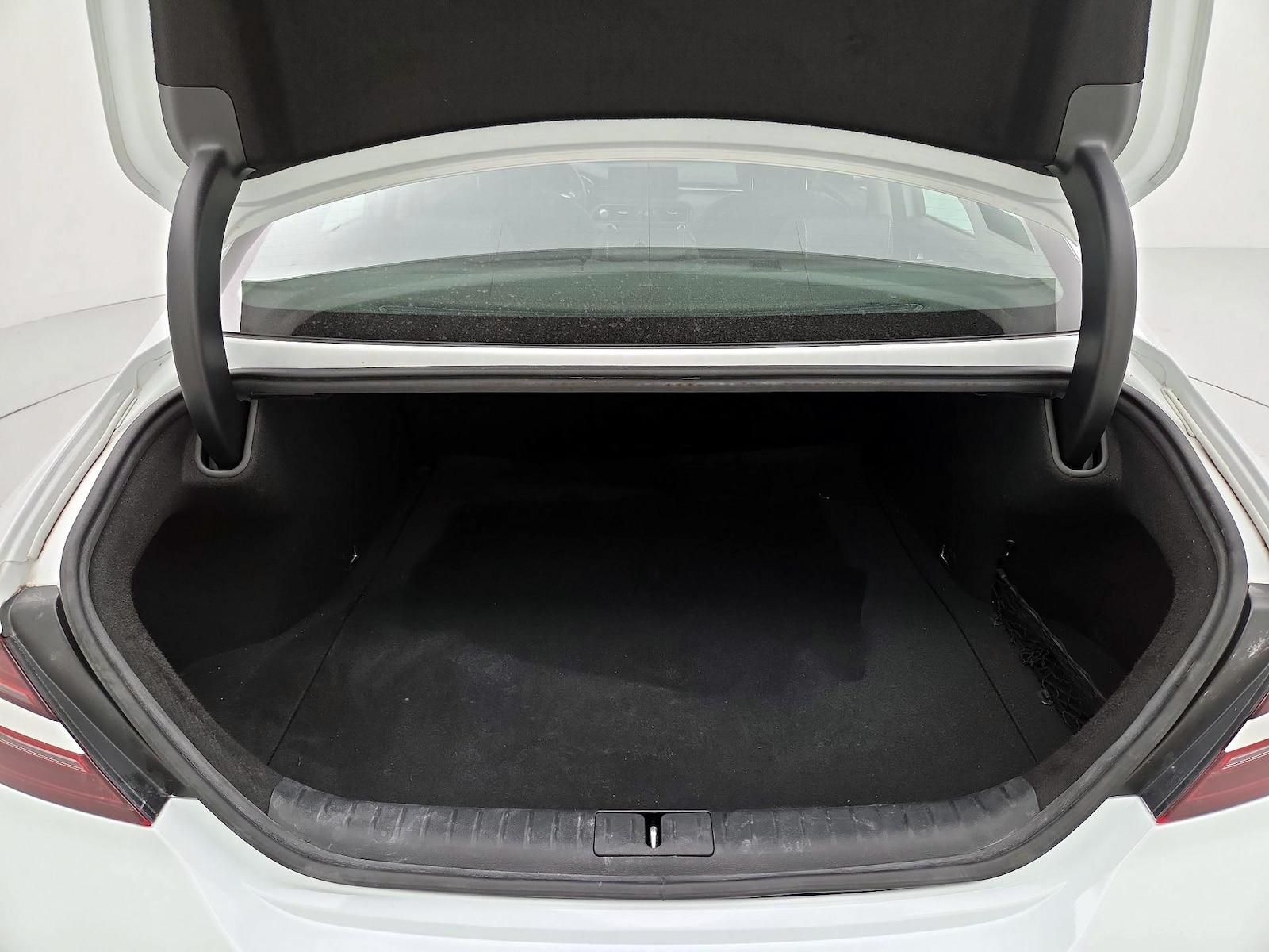2022 GENESIS G70 Standard - Photo 22