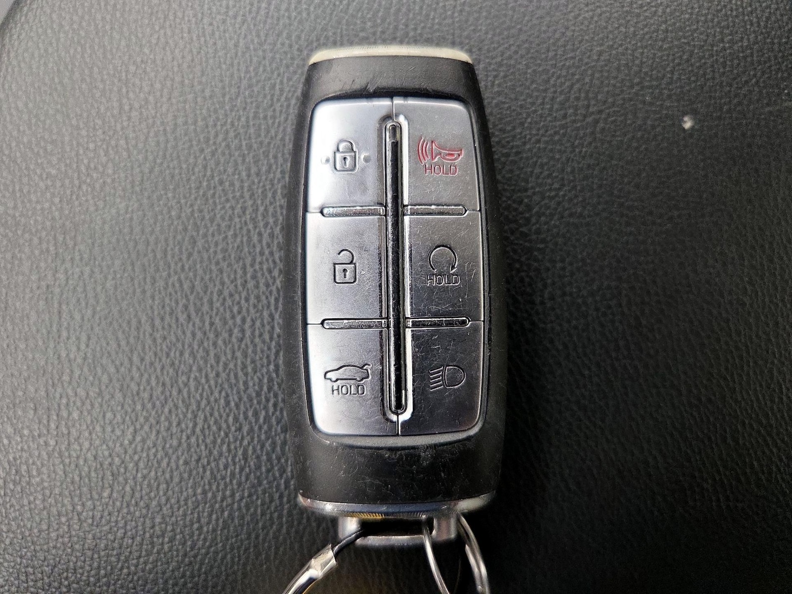 2022 GENESIS G70 Standard - Photo 24