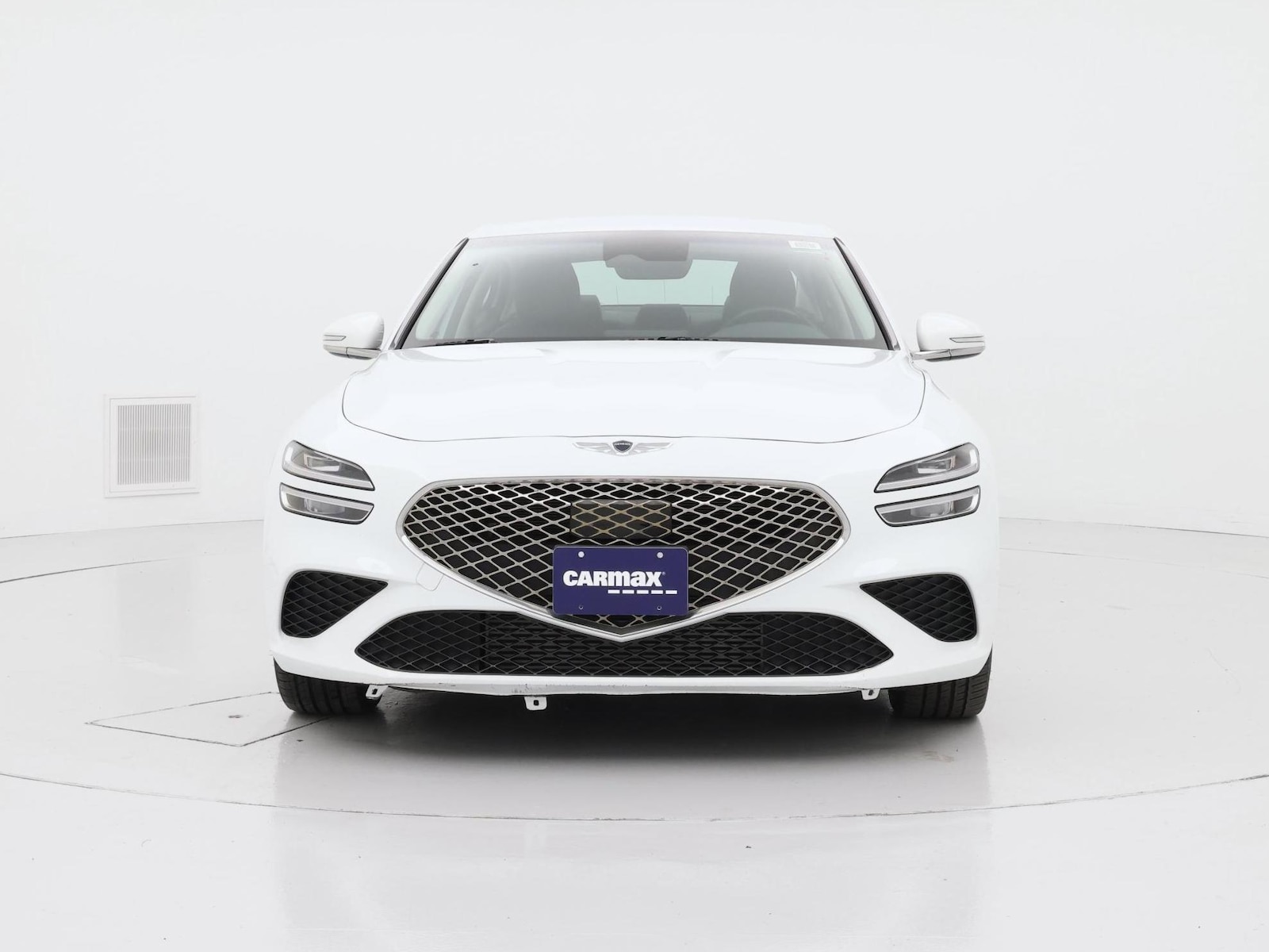 2022 GENESIS G70 Standard - Photo 6