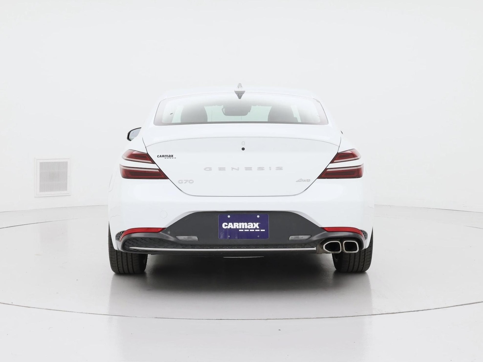 2022 GENESIS G70 Standard - Photo 7