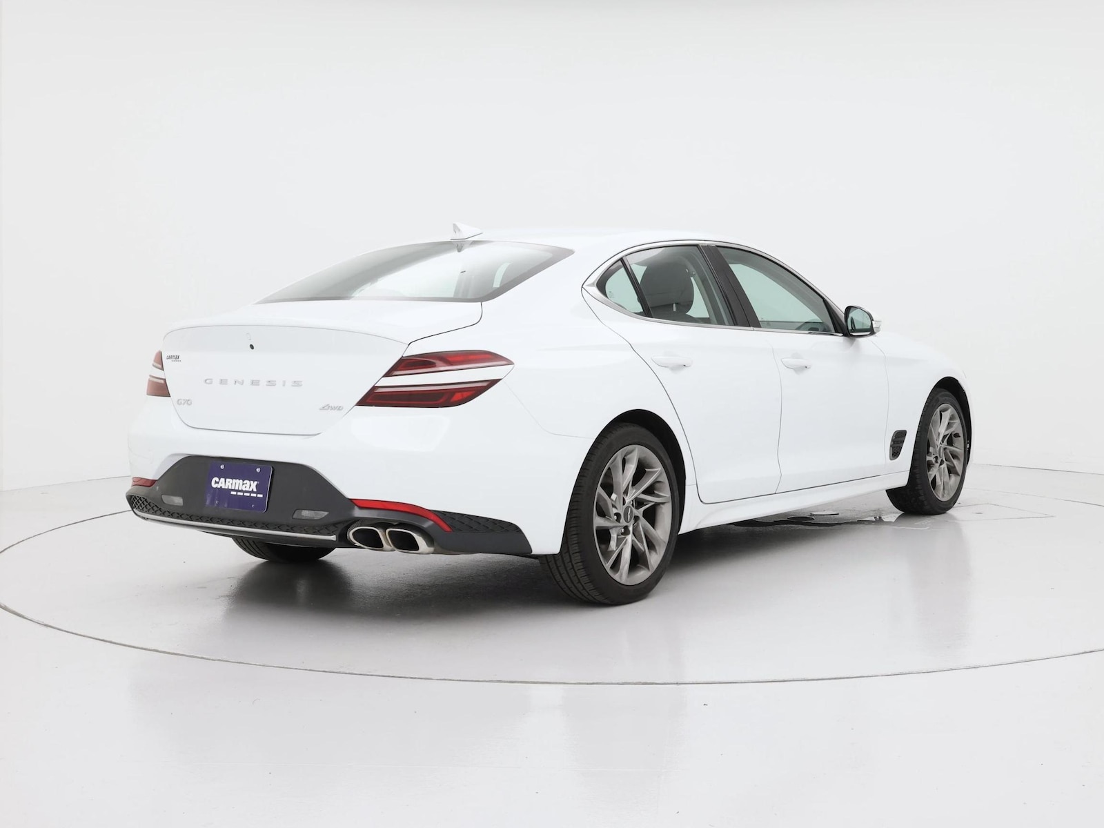 2022 GENESIS G70 Standard - Photo 9