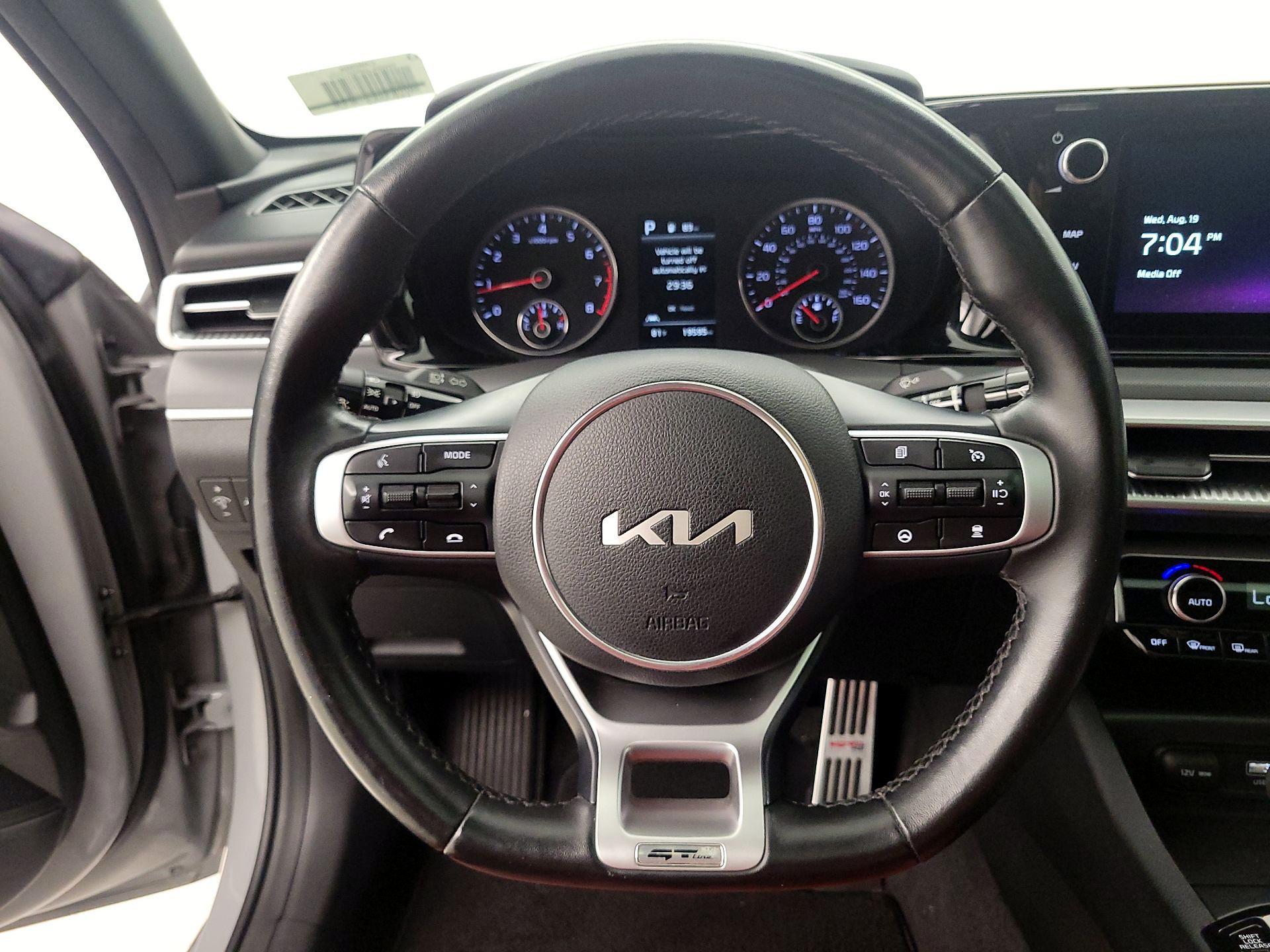 Thumbnail: 2023 Kia K5 - 10