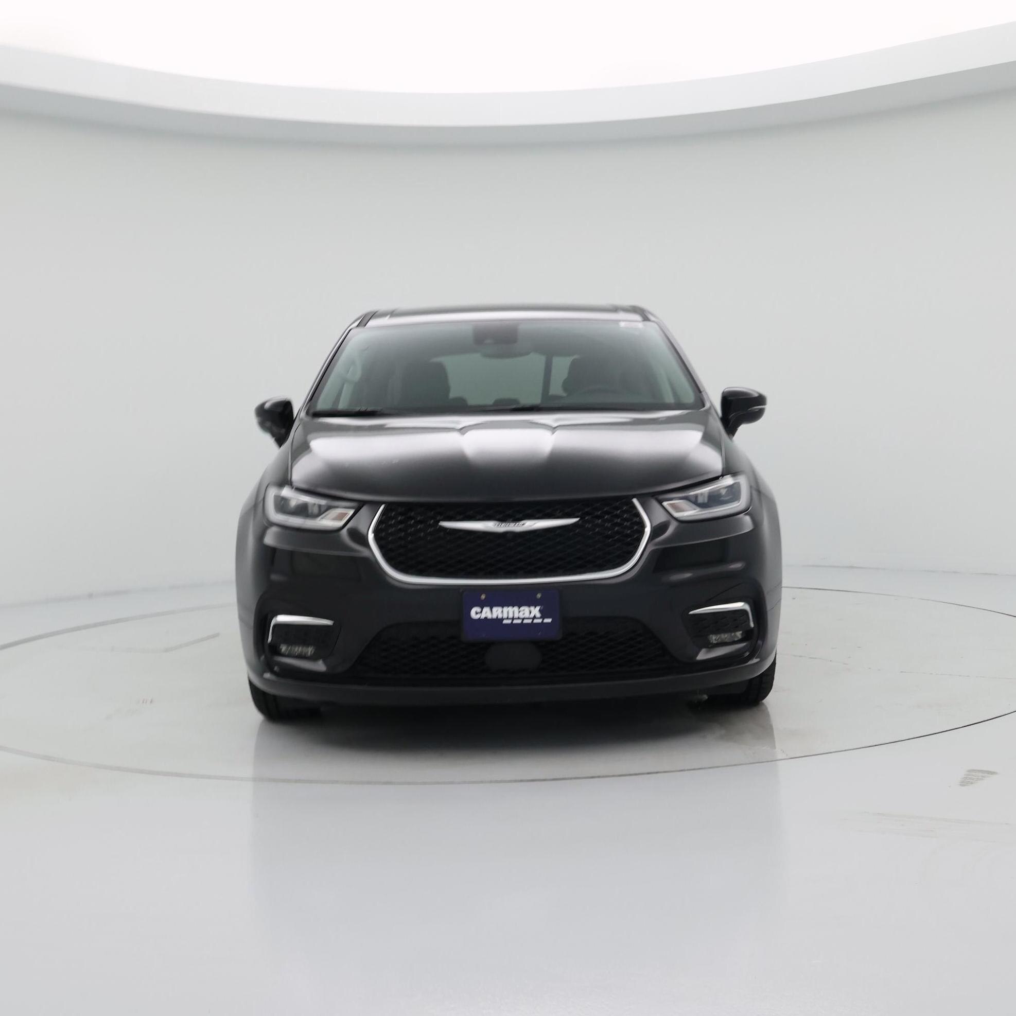 Thumbnail: 2024 Chrysler Pacifica - 5