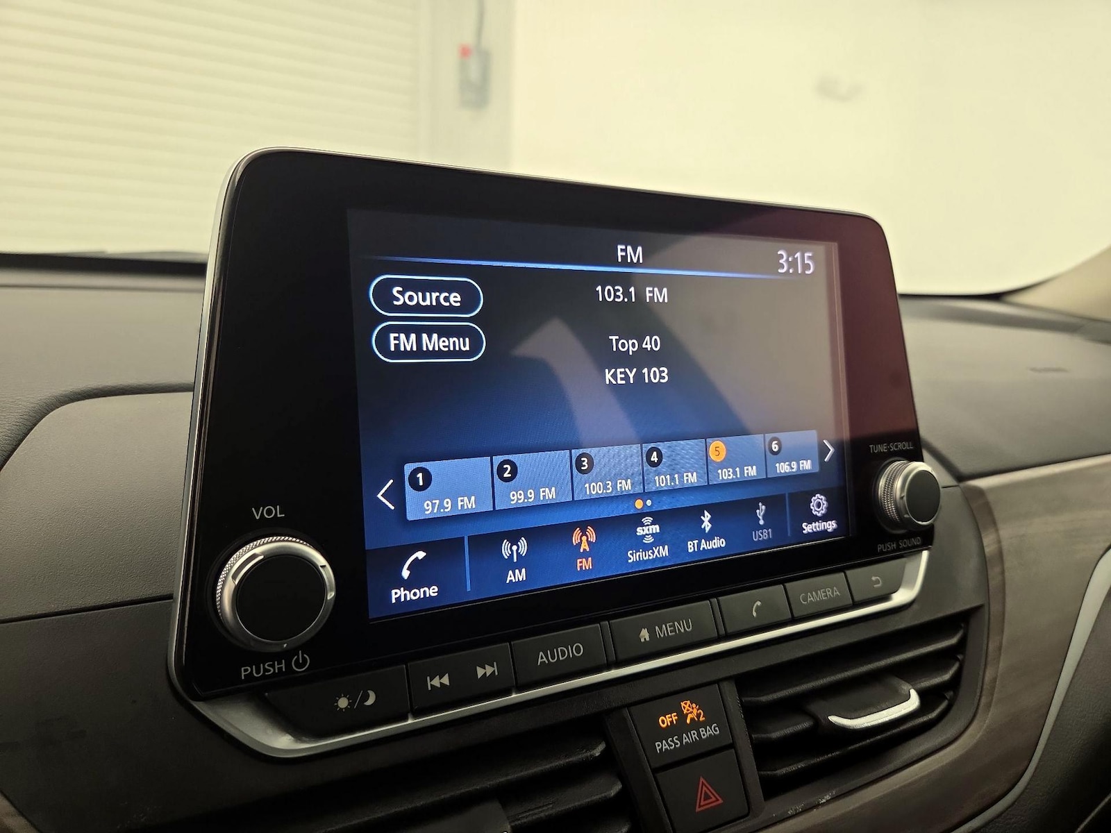 2023 Nissan Altima SV - Photo 16