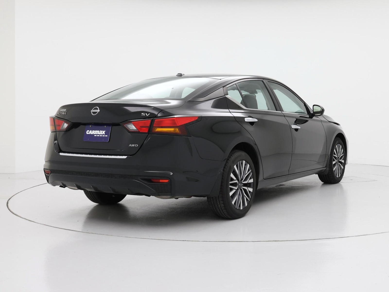 2023 Nissan Altima SV - Photo 9