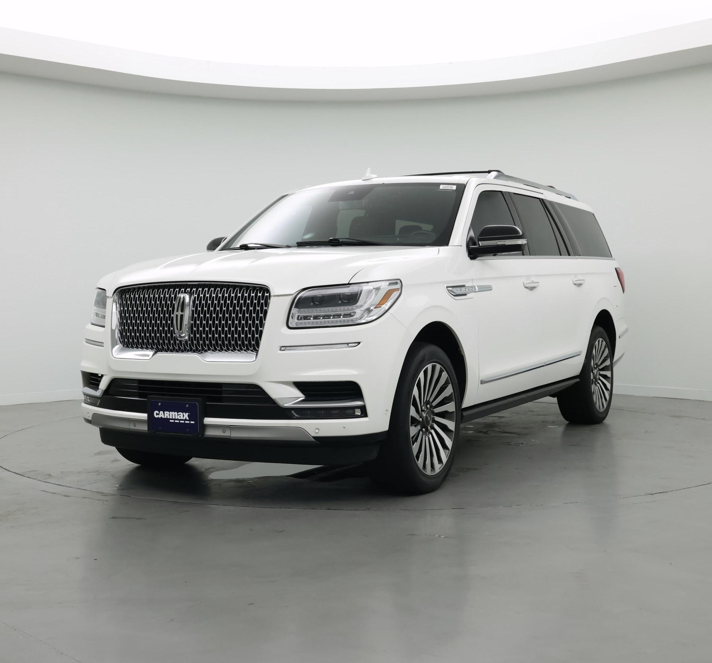 Thumbnail: 2021 Lincoln Navigator L - 4