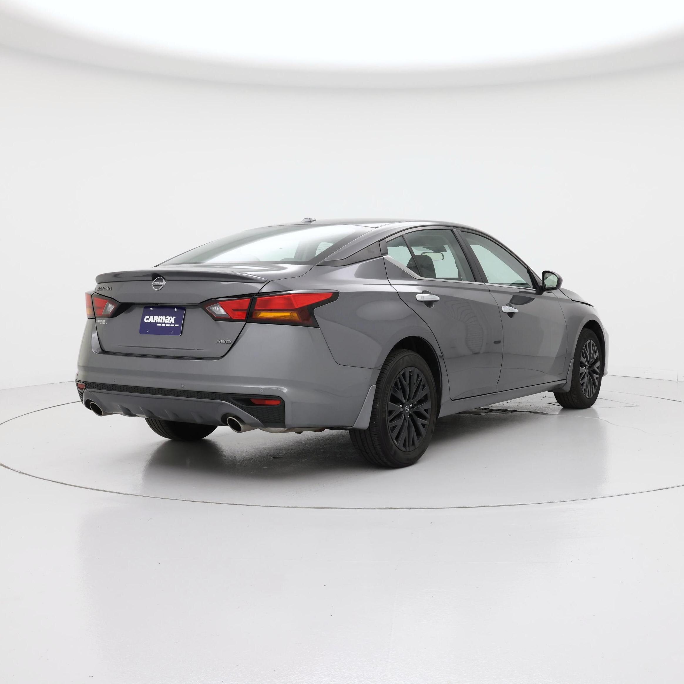 Thumbnail: 2025 Nissan Altima - 8