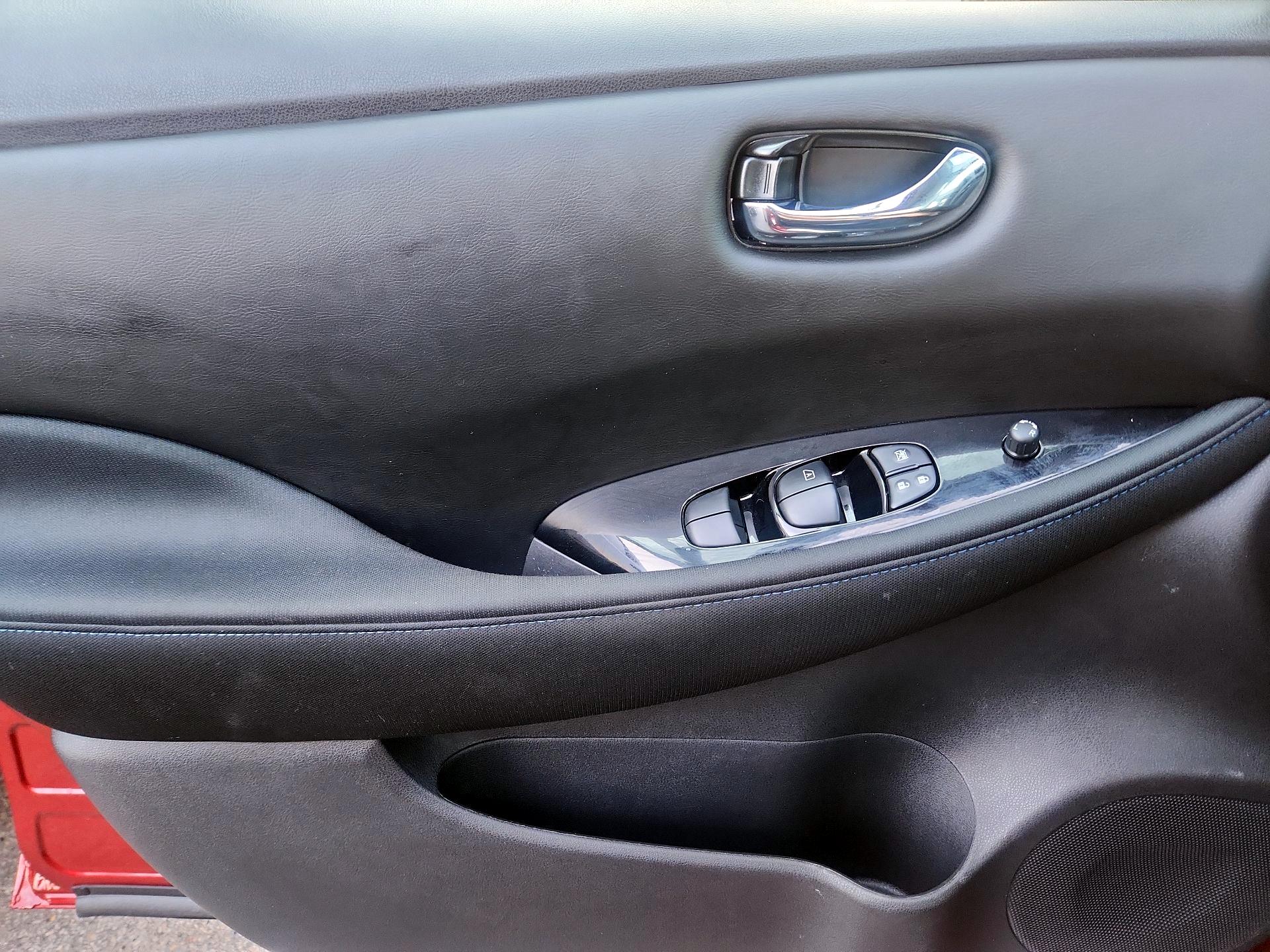 Thumbnail: 2024 Nissan Leaf - 12