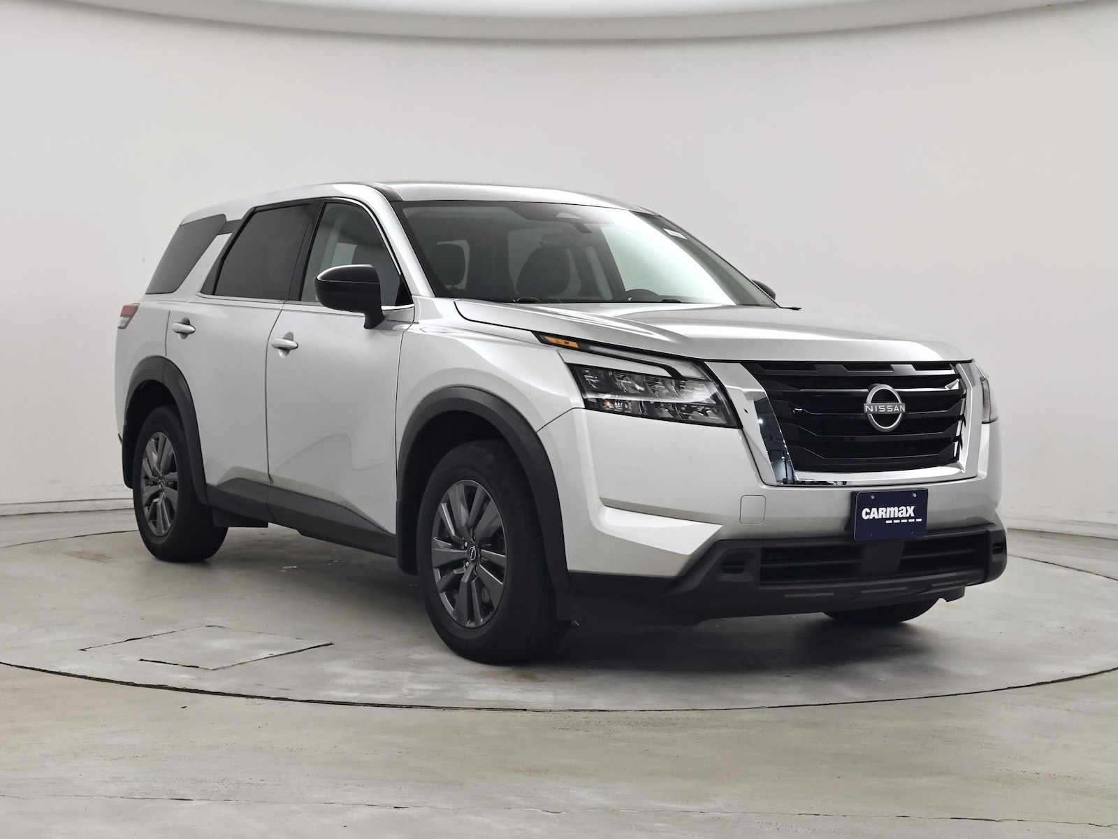 2024 Nissan Pathfinder S - Photo 2