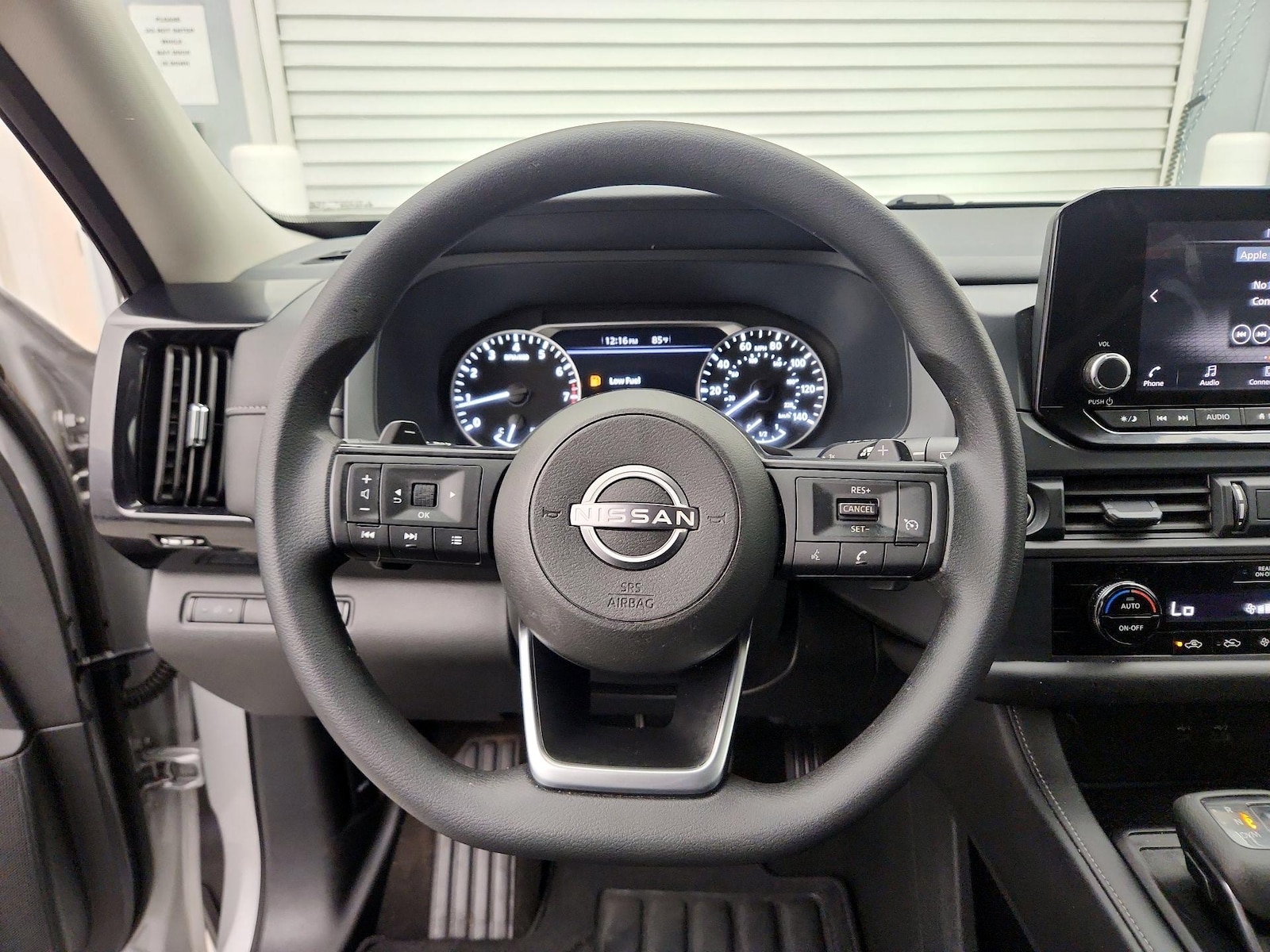 2024 Nissan Pathfinder S - Photo 11