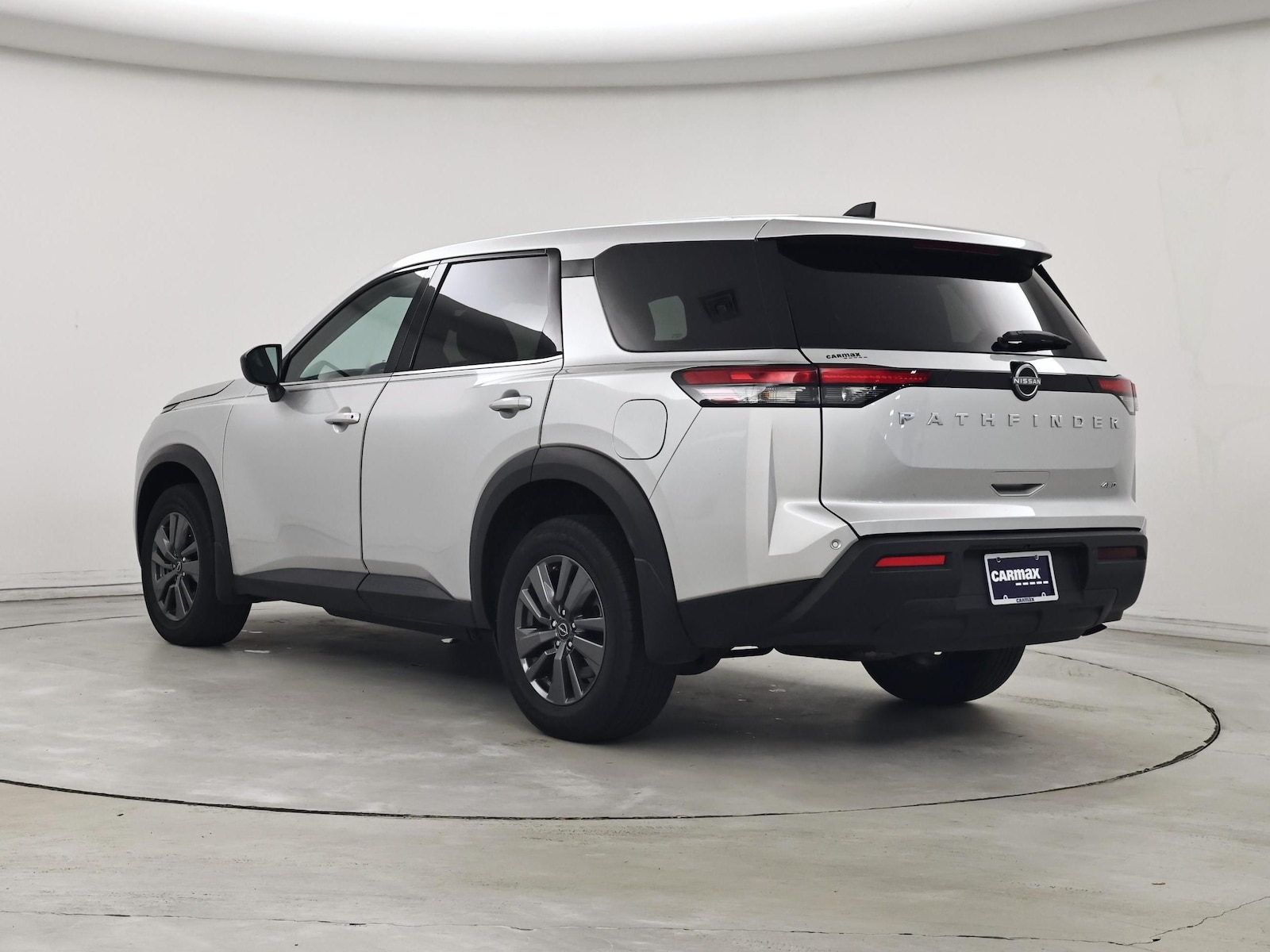 2024 Nissan Pathfinder S - Photo 3