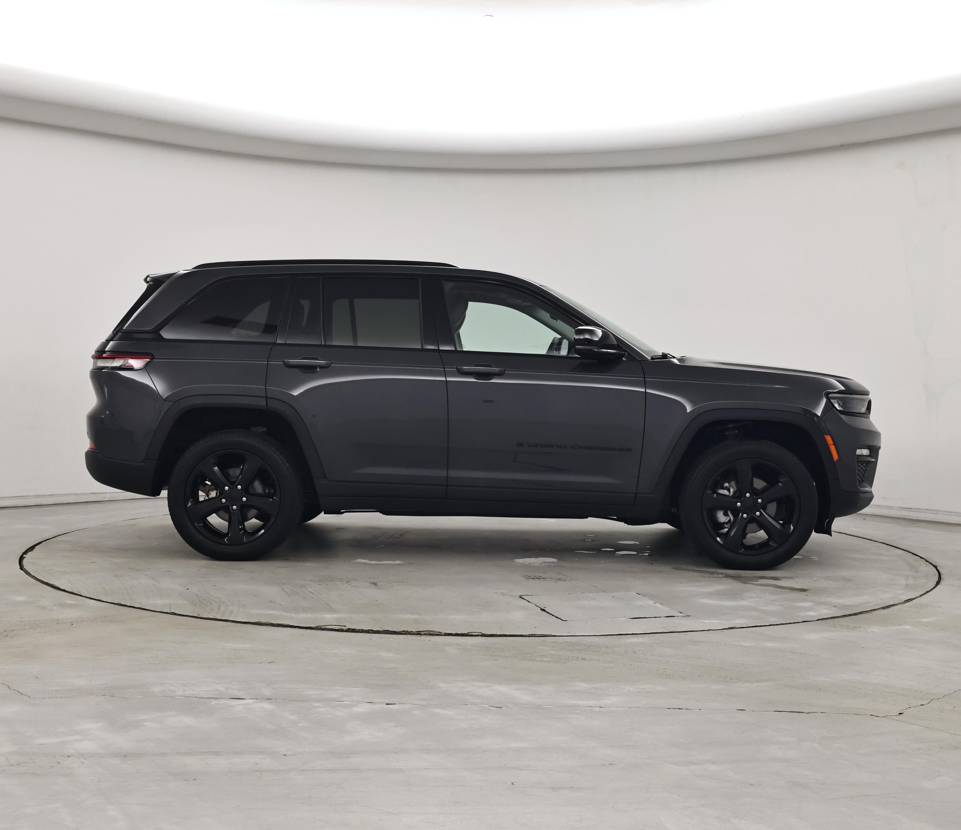 Thumbnail: 2023 Jeep Grand Cherokee - 7
