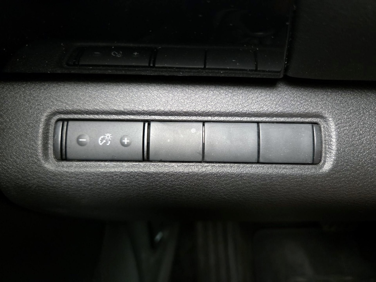 2024 Nissan Pathfinder S - Photo 14