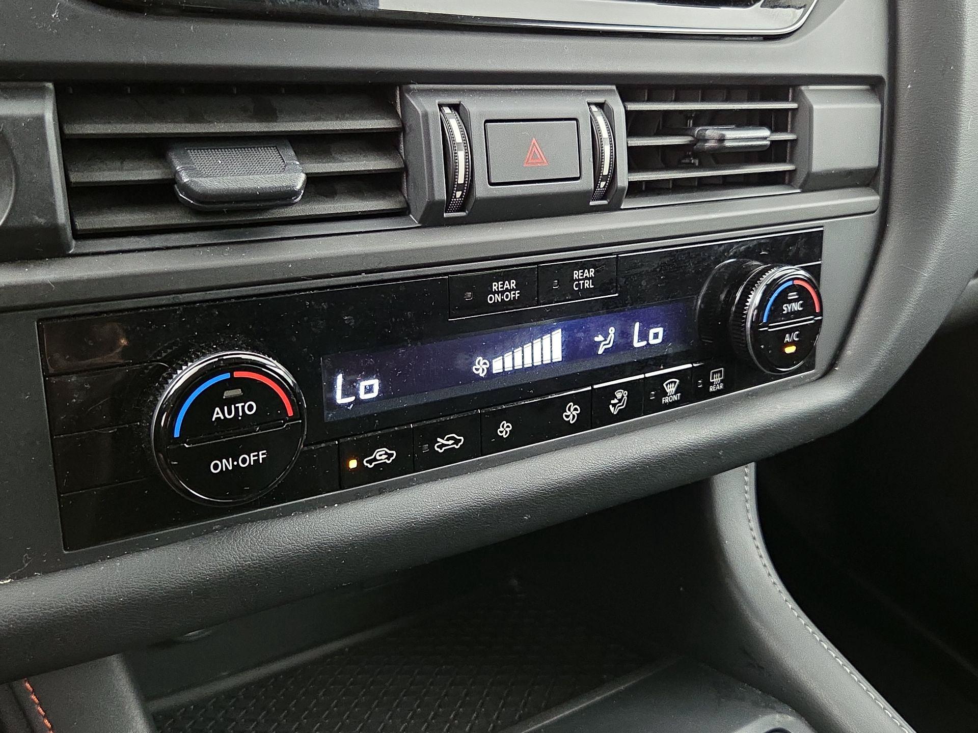 Thumbnail: 2024 Nissan Pathfinder - 16