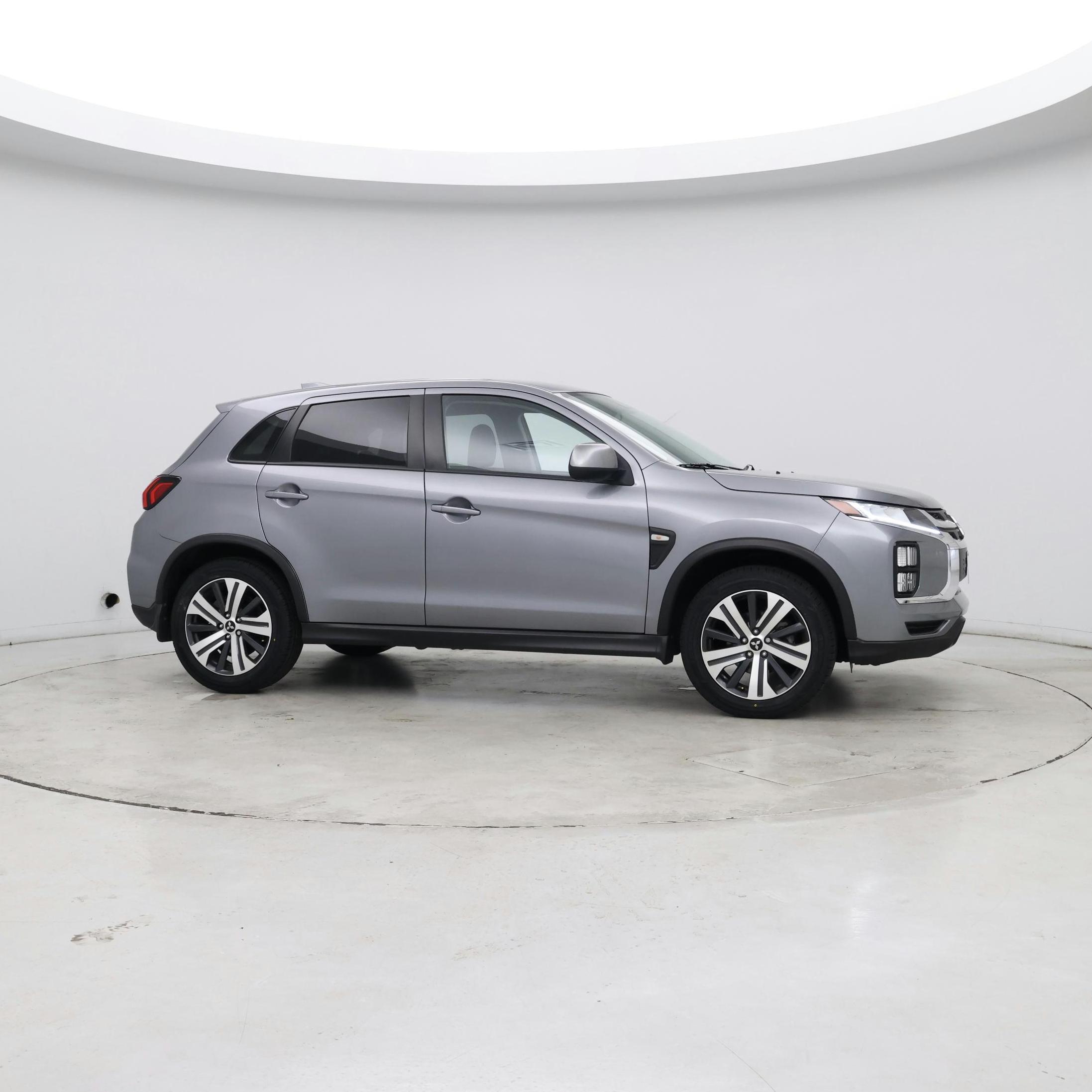 Thumbnail: 2024 Mitsubishi Outlander Sport - 7