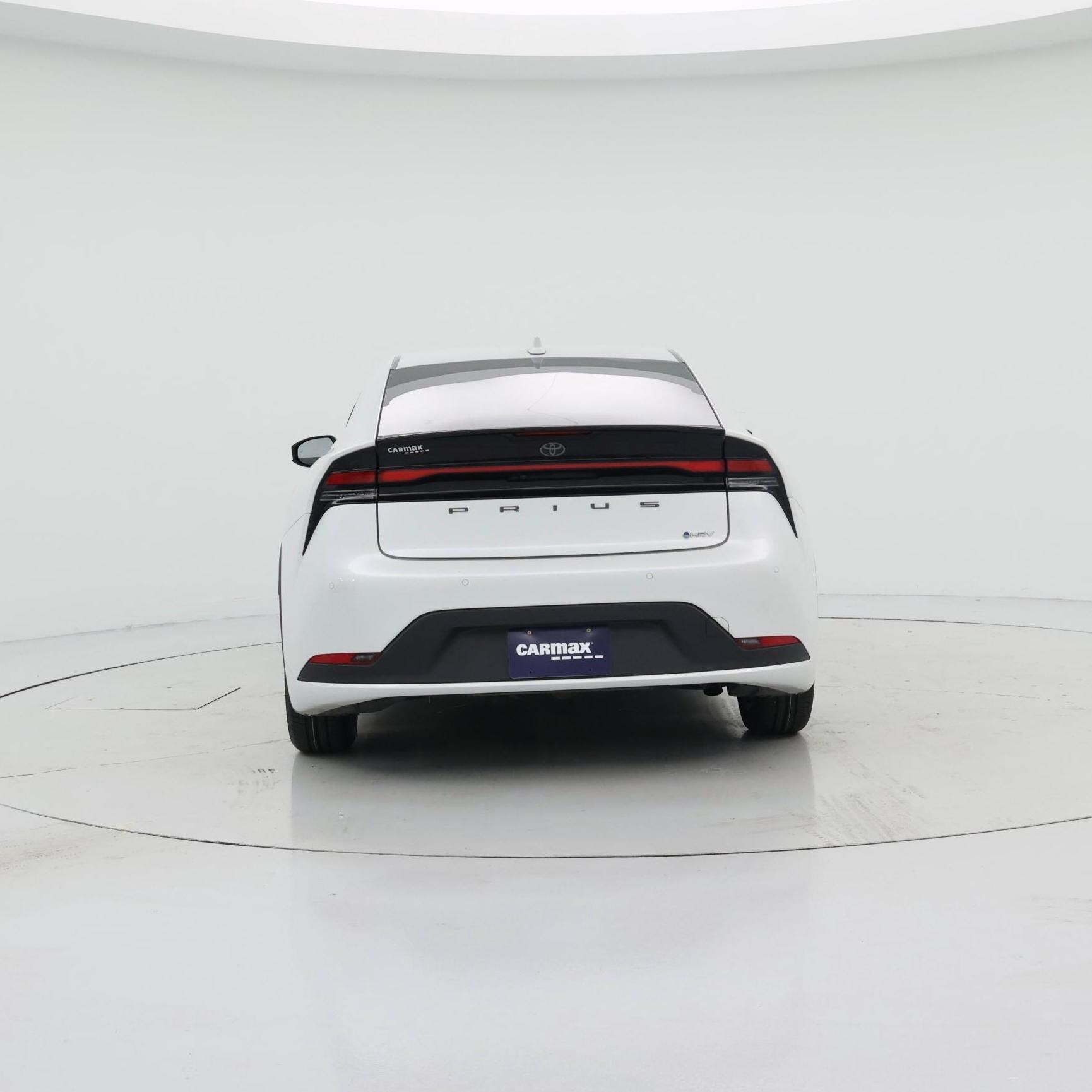 Thumbnail: 2024 Toyota Prius - 6
