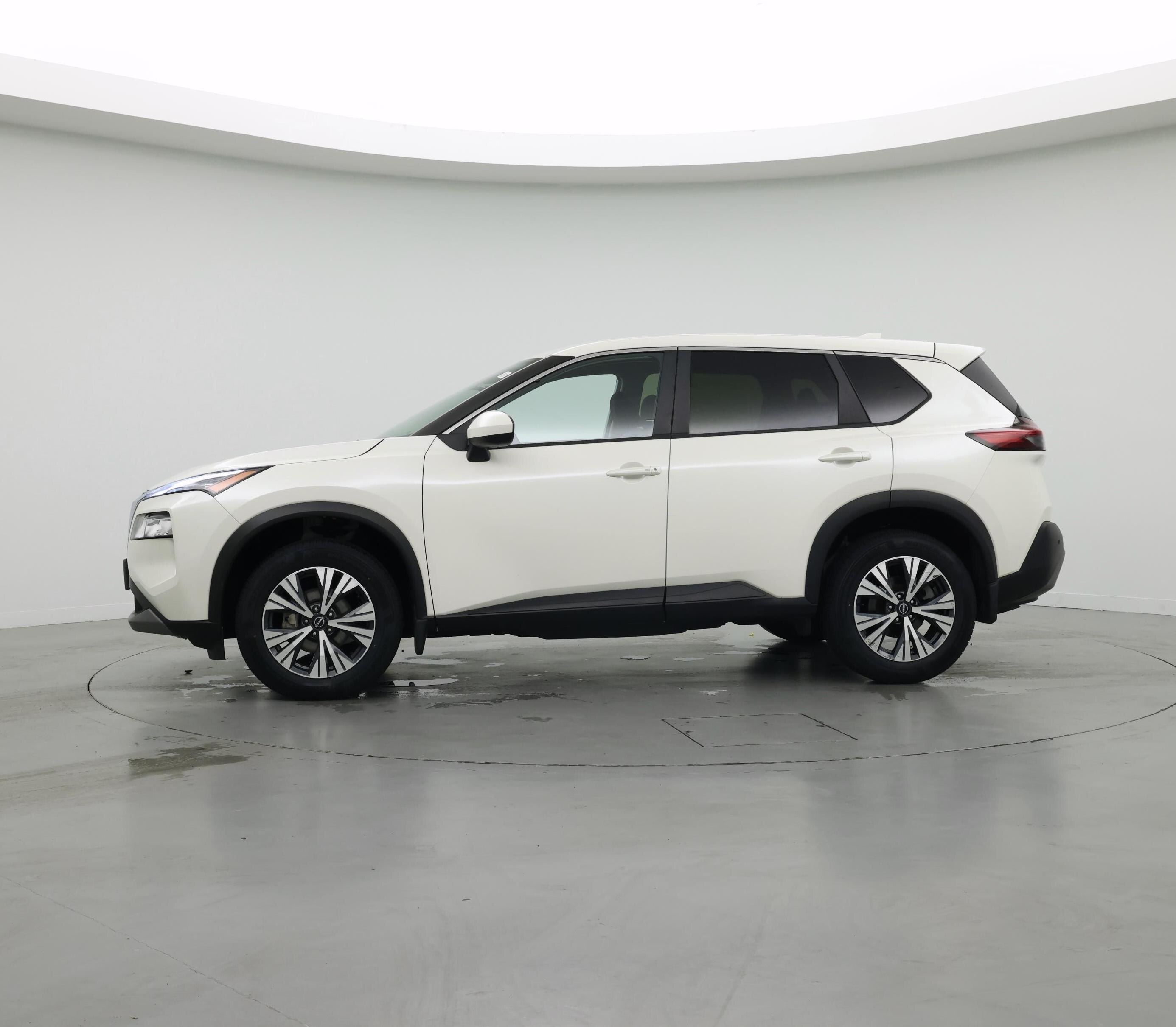 Thumbnail: 2023 Nissan Rogue - 3