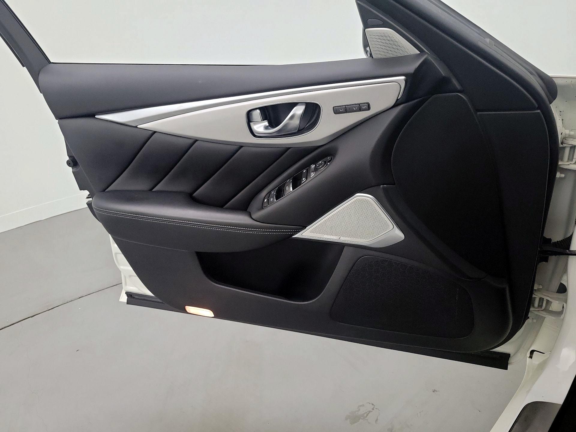 Thumbnail: 2022 INFINITI Q50 - 12