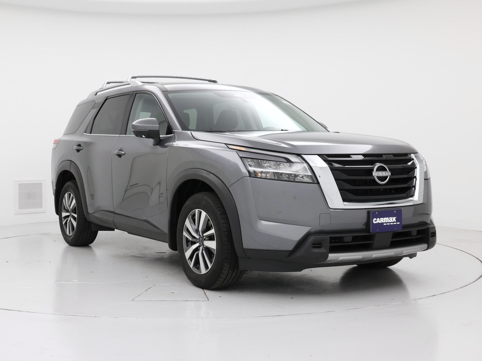 2024 Nissan Pathfinder SL - Photo 2