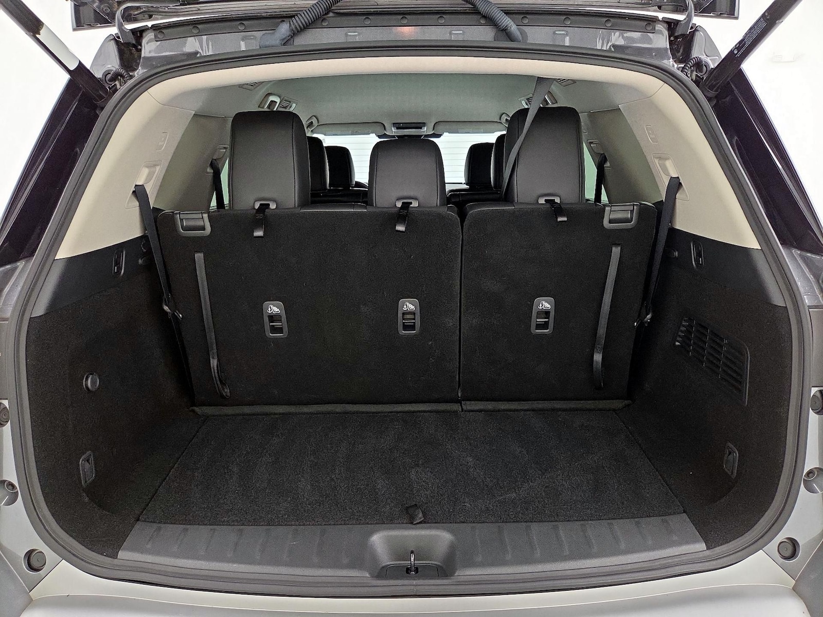2024 Nissan Pathfinder SL - Photo 23