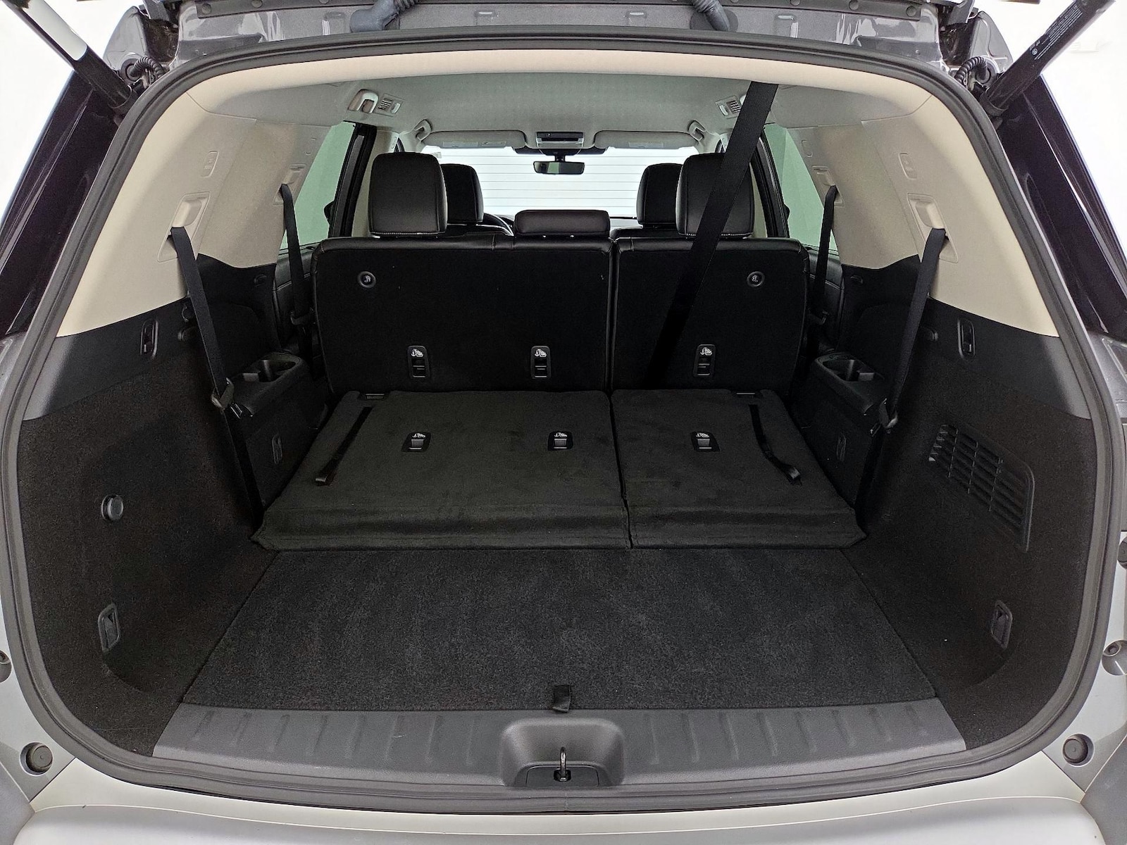 2024 Nissan Pathfinder SL - Photo 24
