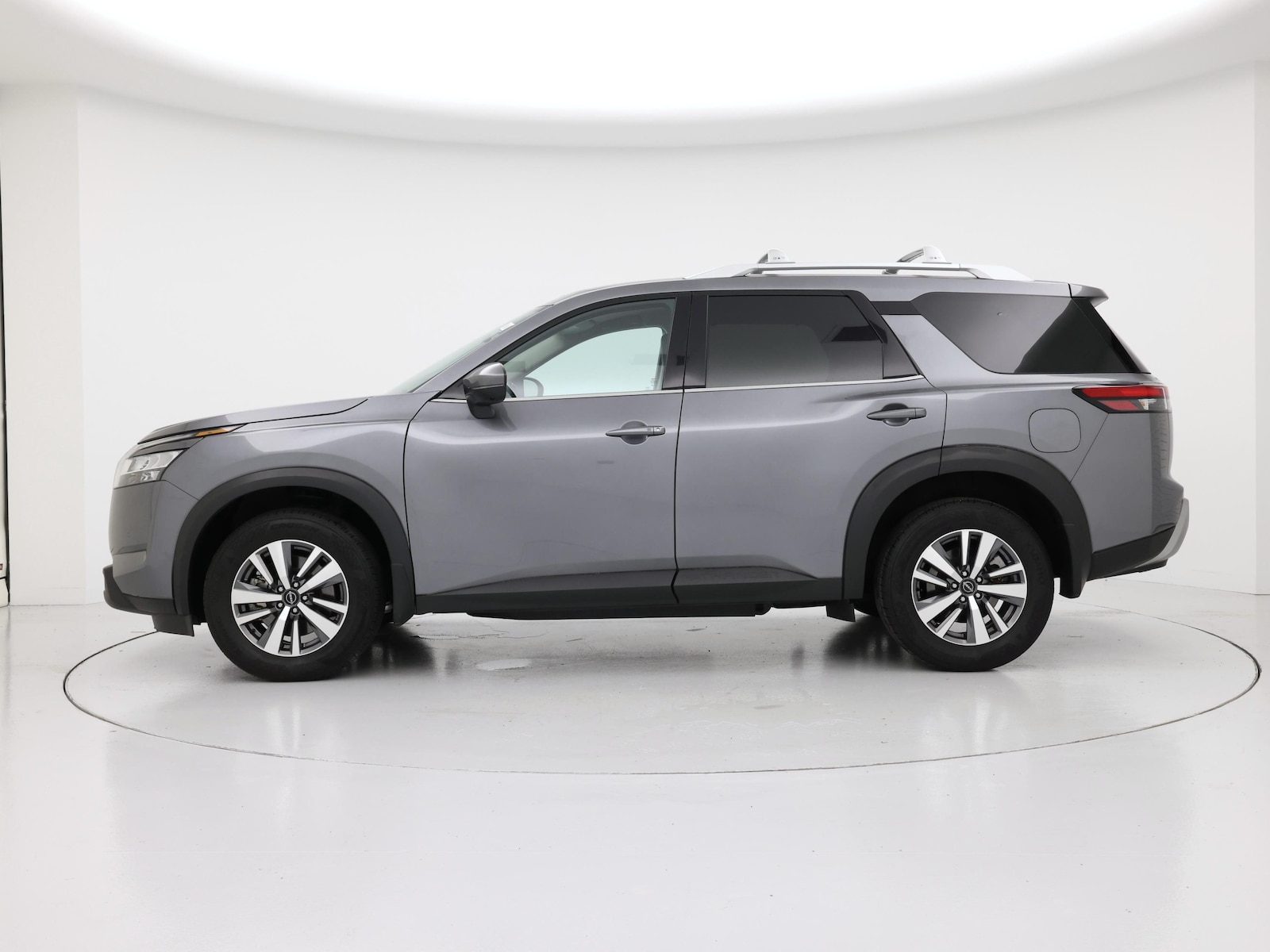 2024 Nissan Pathfinder SL - Photo 4