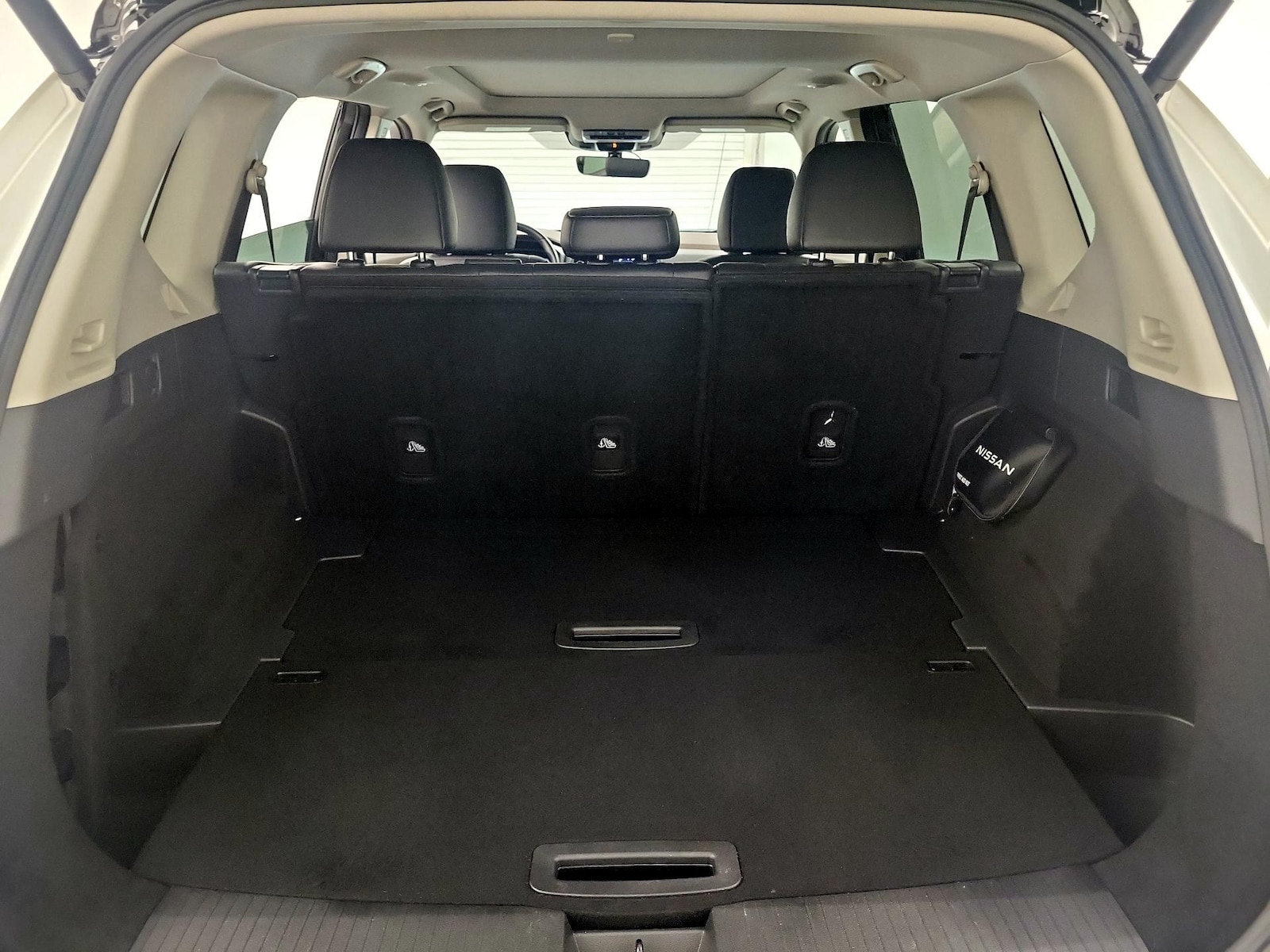 2023 Nissan Rogue Platinum - Photo 23