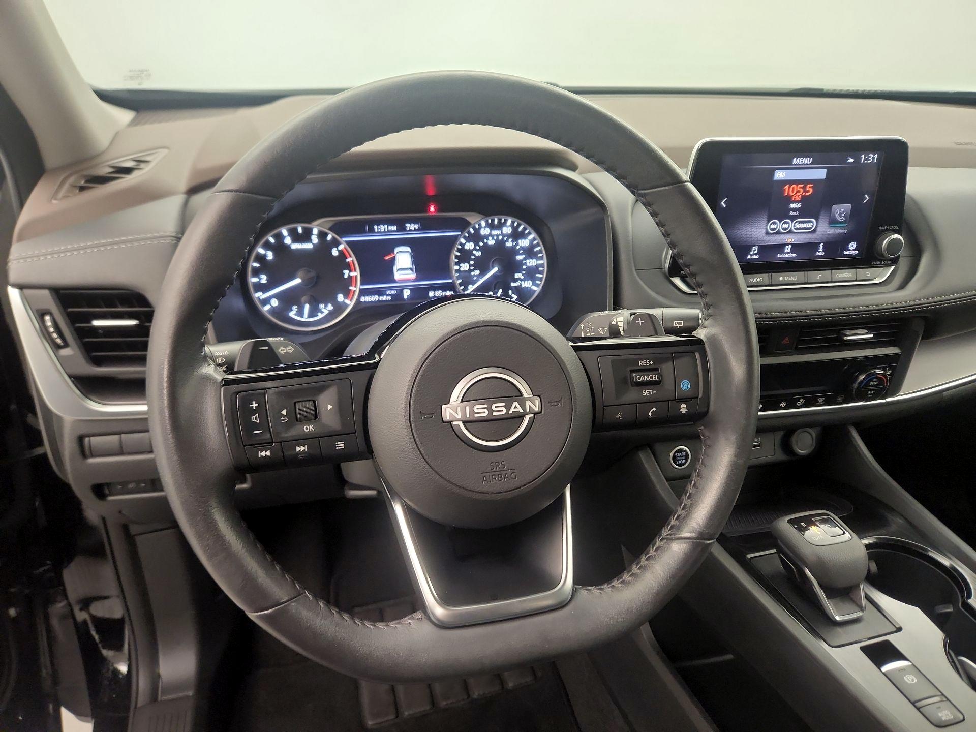 Thumbnail: 2023 Nissan Rogue - 10