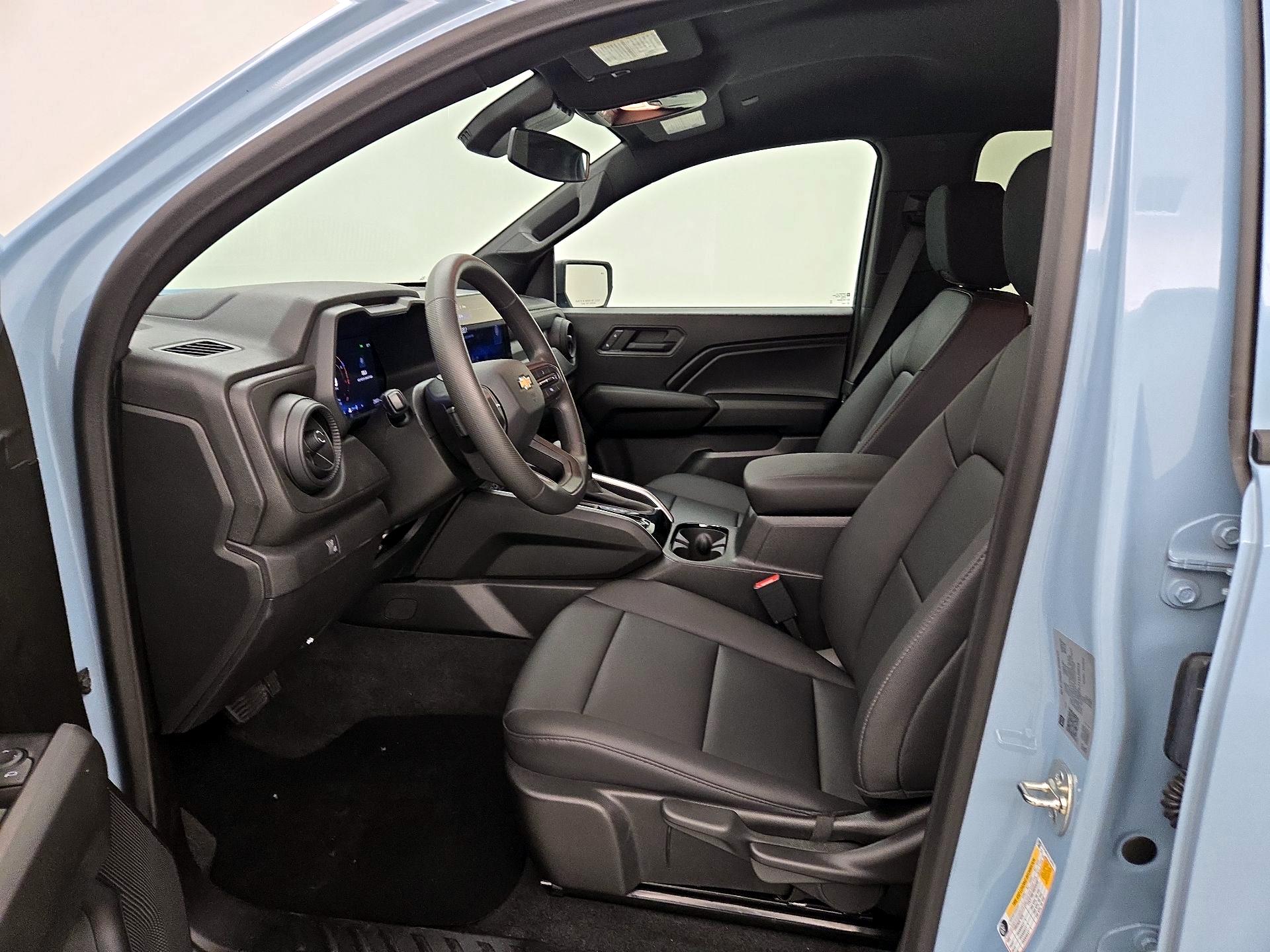 Thumbnail: 2026 Chevrolet Colorado - 11