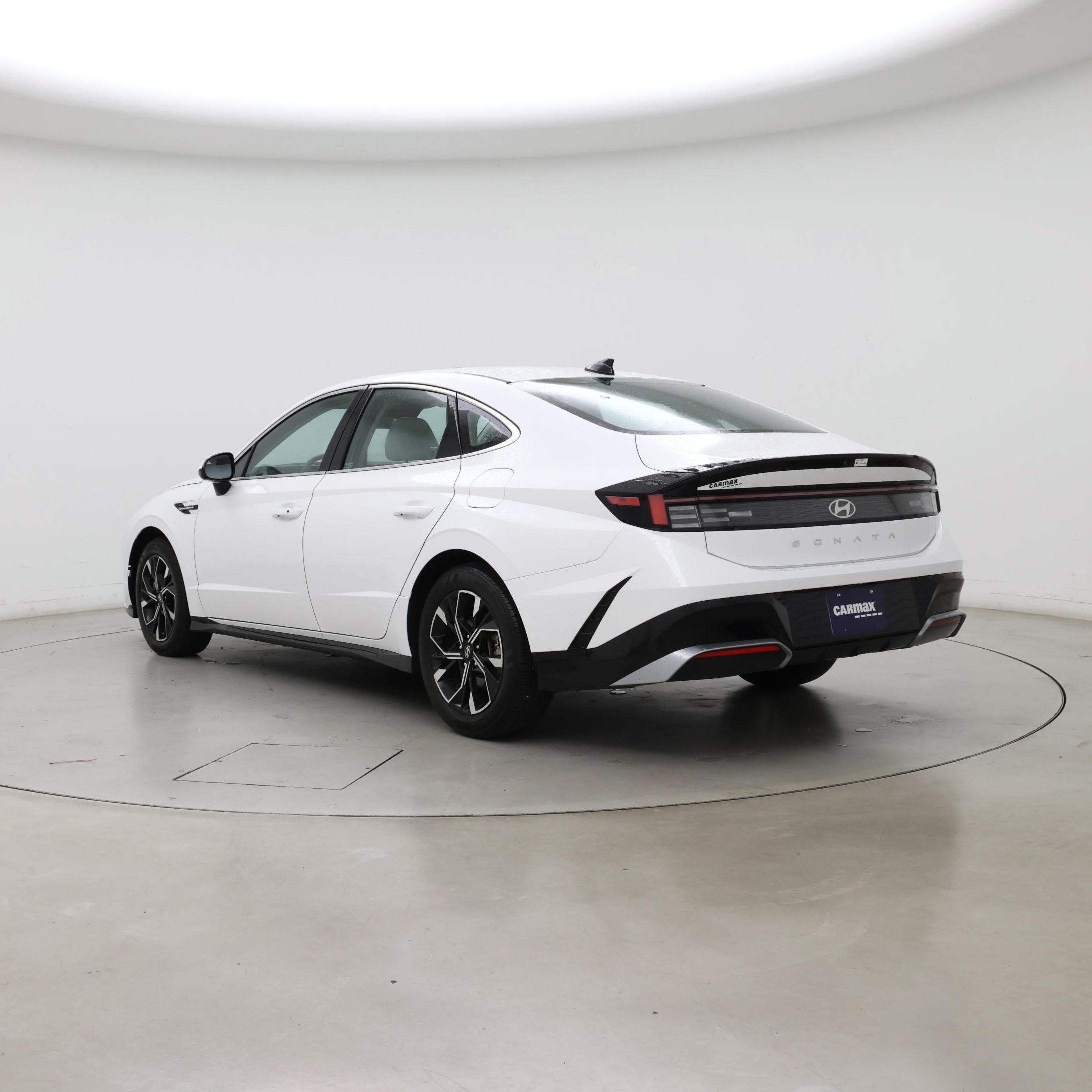 Thumbnail: 2025 Hyundai Sonata - 2