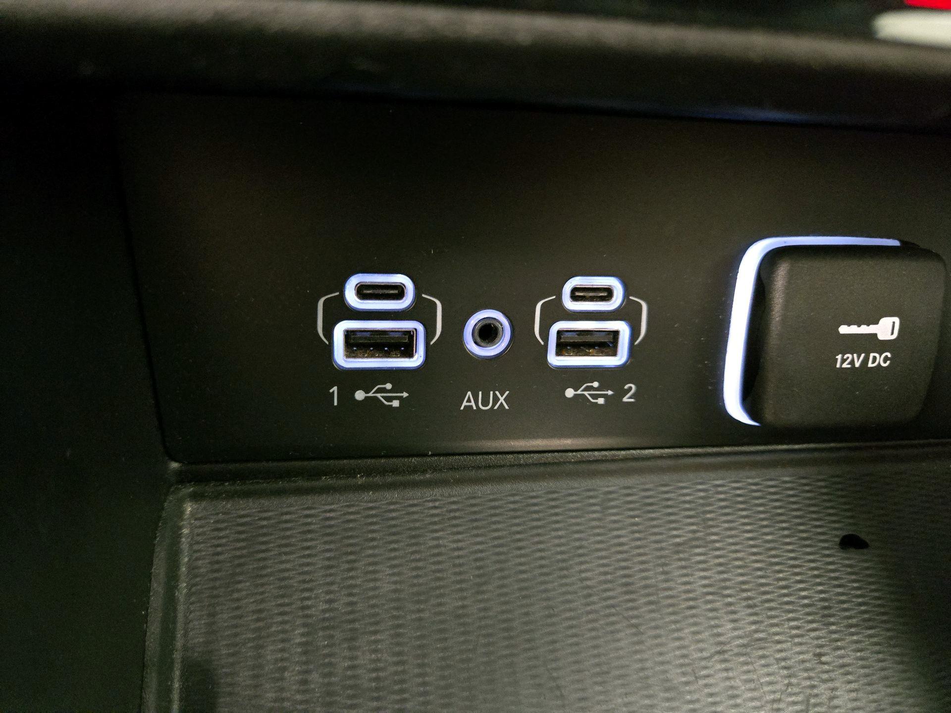 Thumbnail: 2024 Jeep Grand Cherokee - 18
