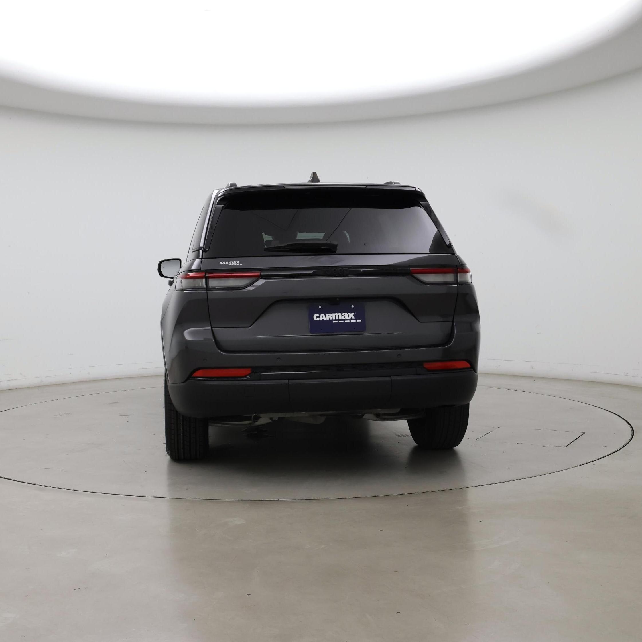 Thumbnail: 2024 Jeep Grand Cherokee - 6