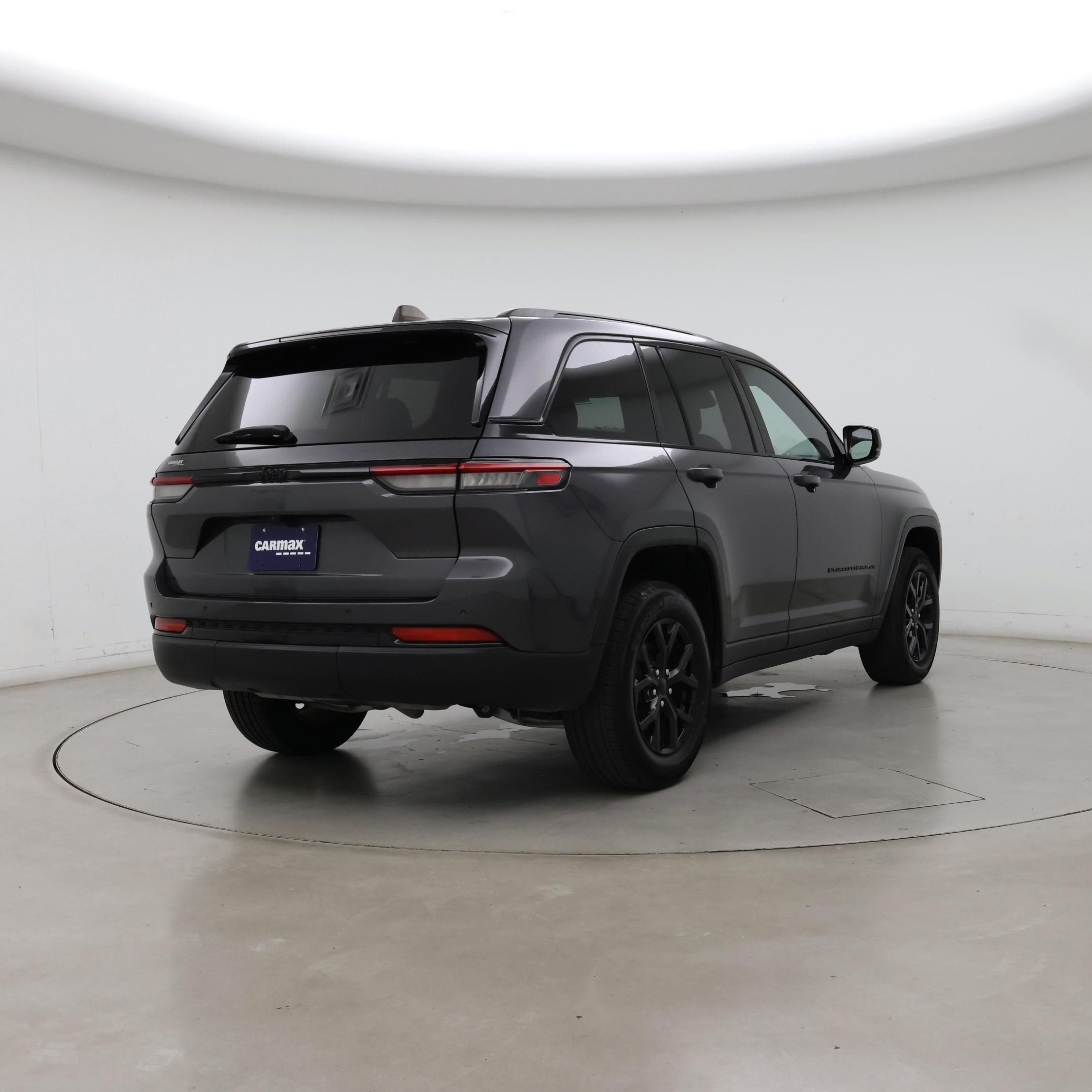 Thumbnail: 2024 Jeep Grand Cherokee - 8