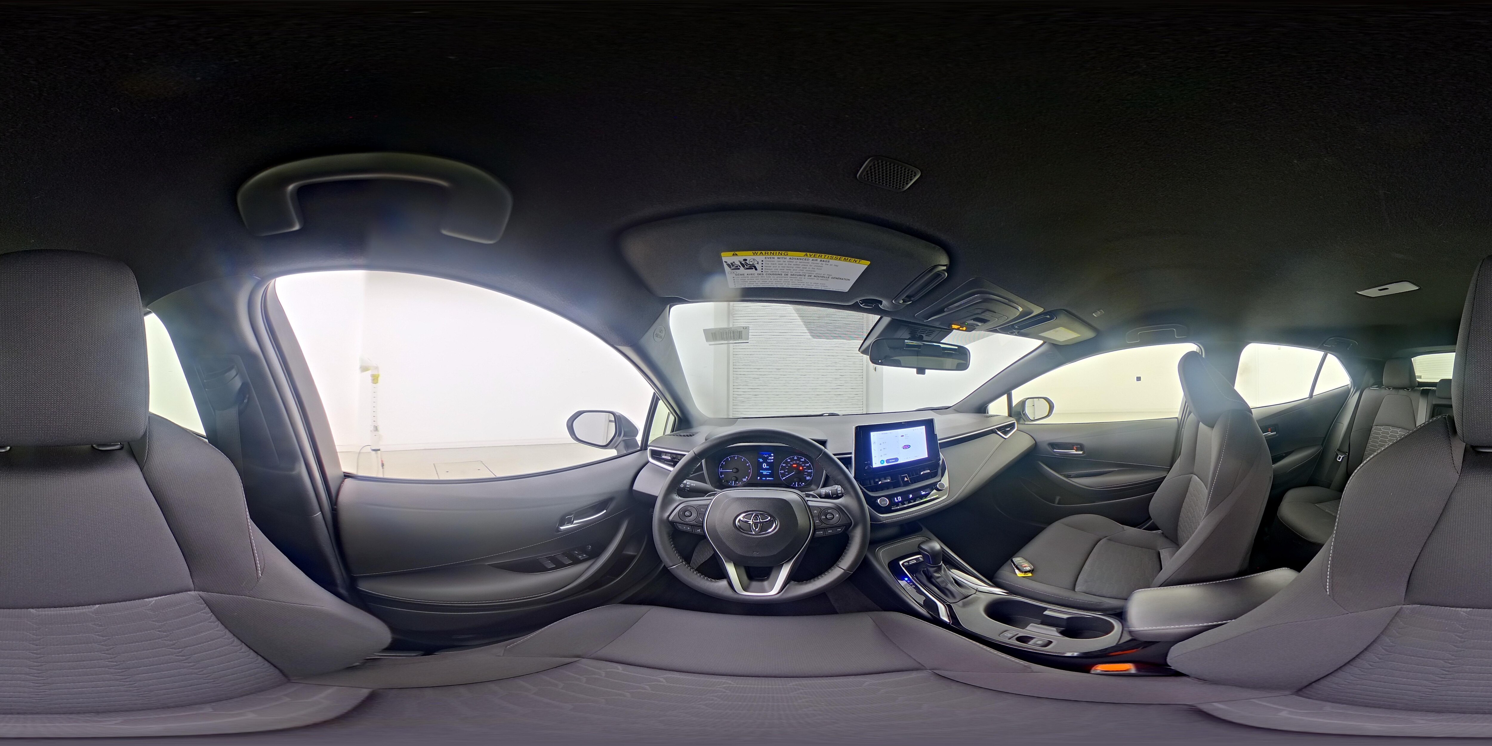 2024 Toyota Corolla Hatchback SE - Photo 27