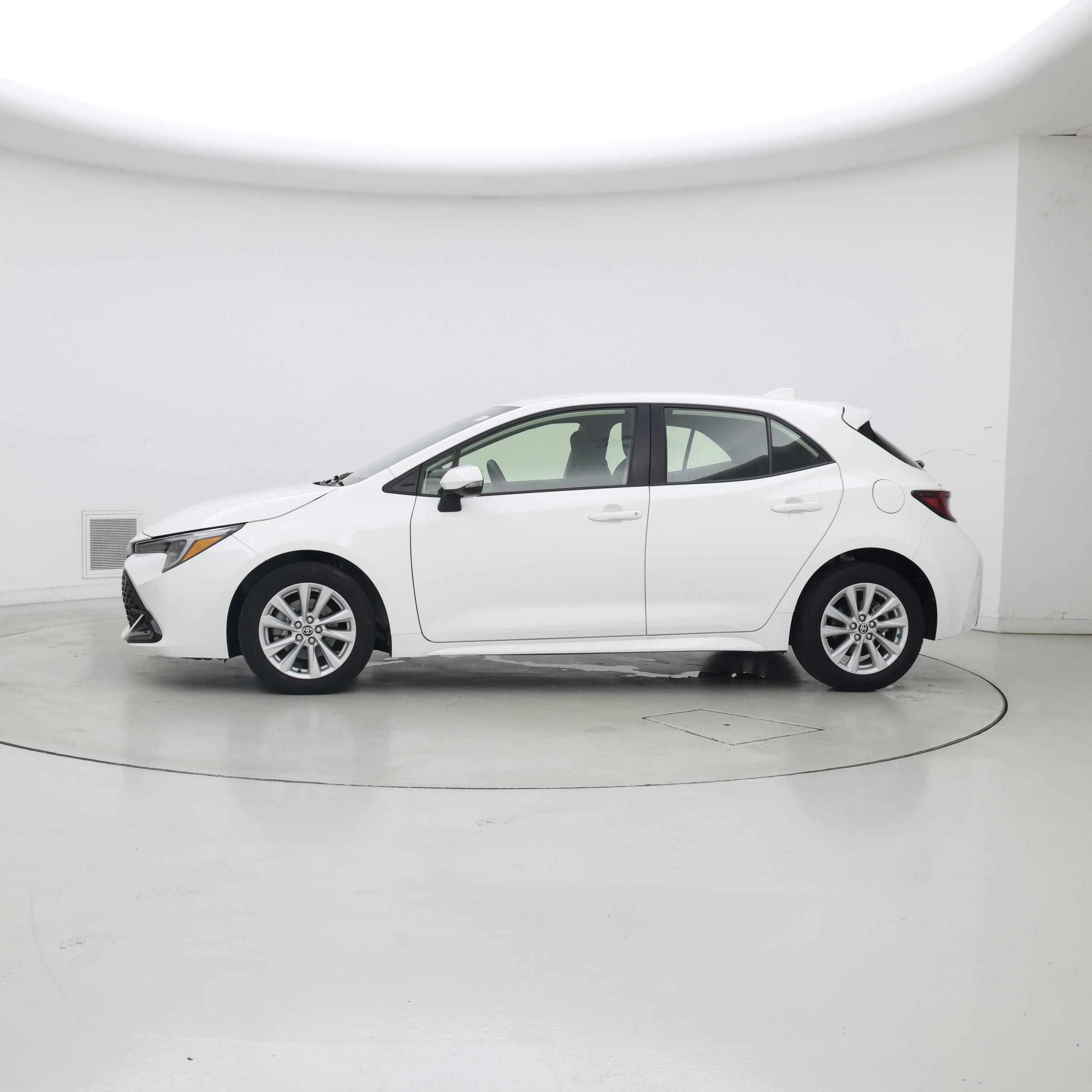 Thumbnail: 2024 Toyota Corolla - 3