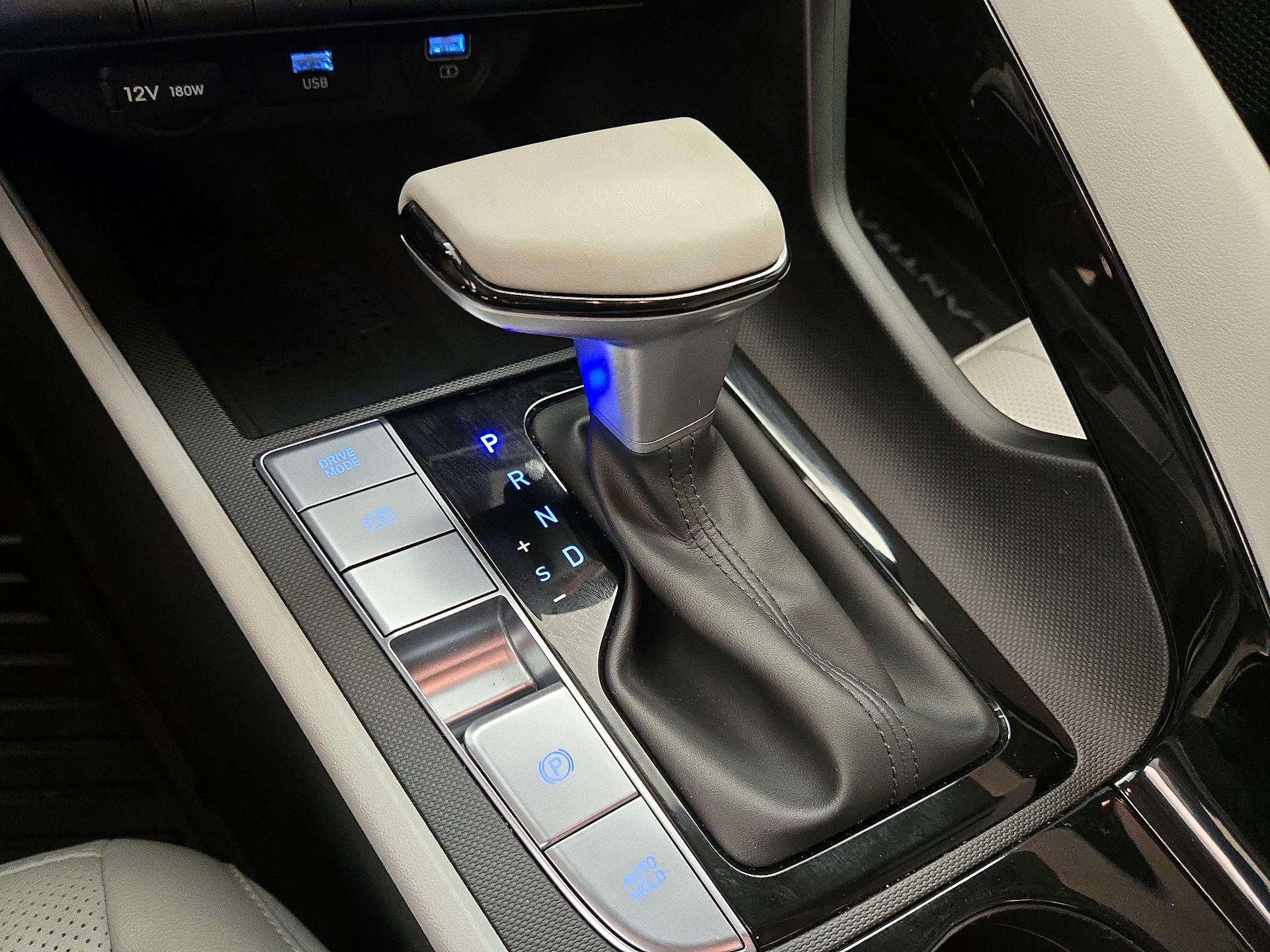 Thumbnail: 2023 Hyundai Elantra - 18