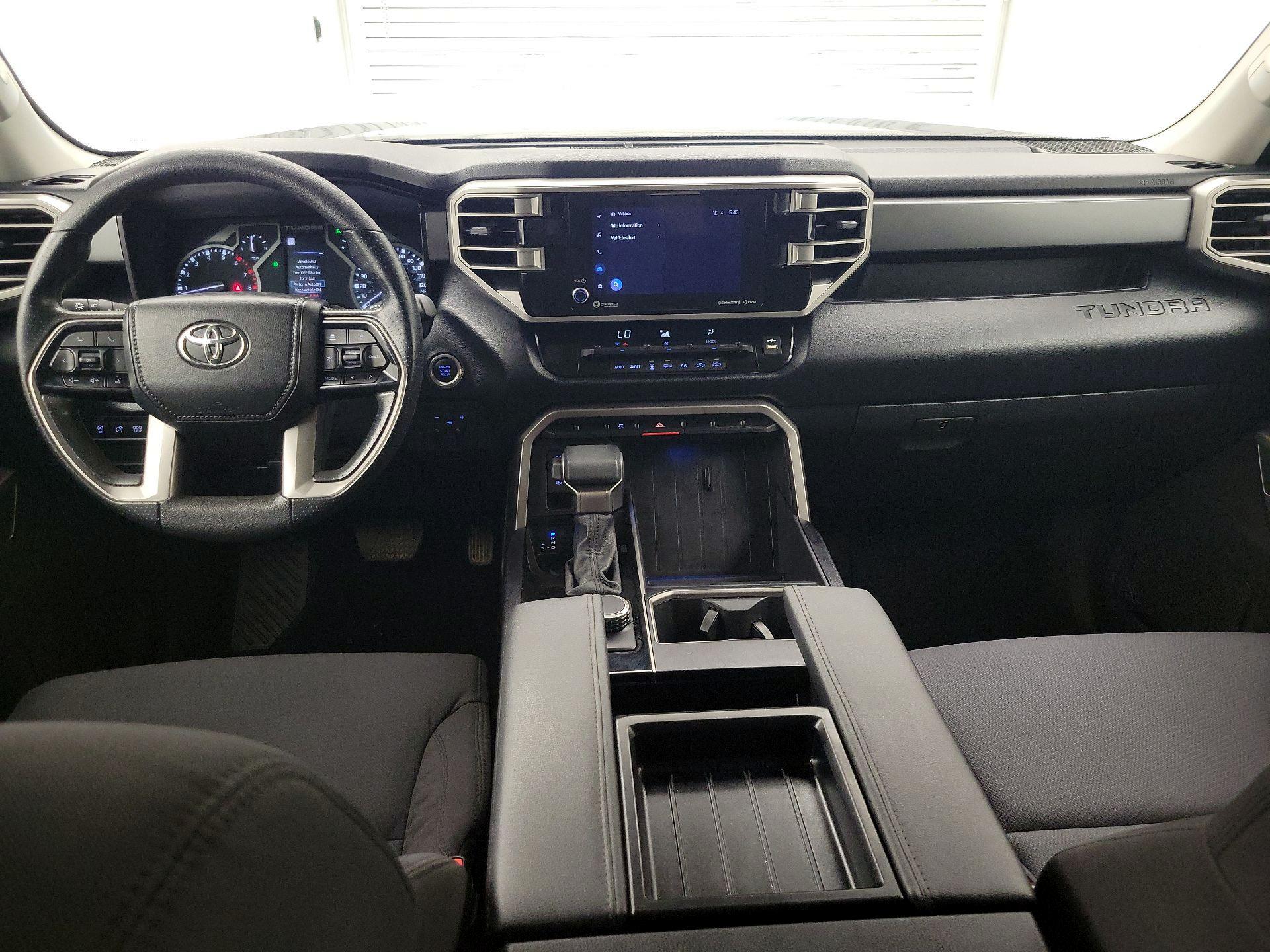Thumbnail: 2024 Toyota Tundra - 9
