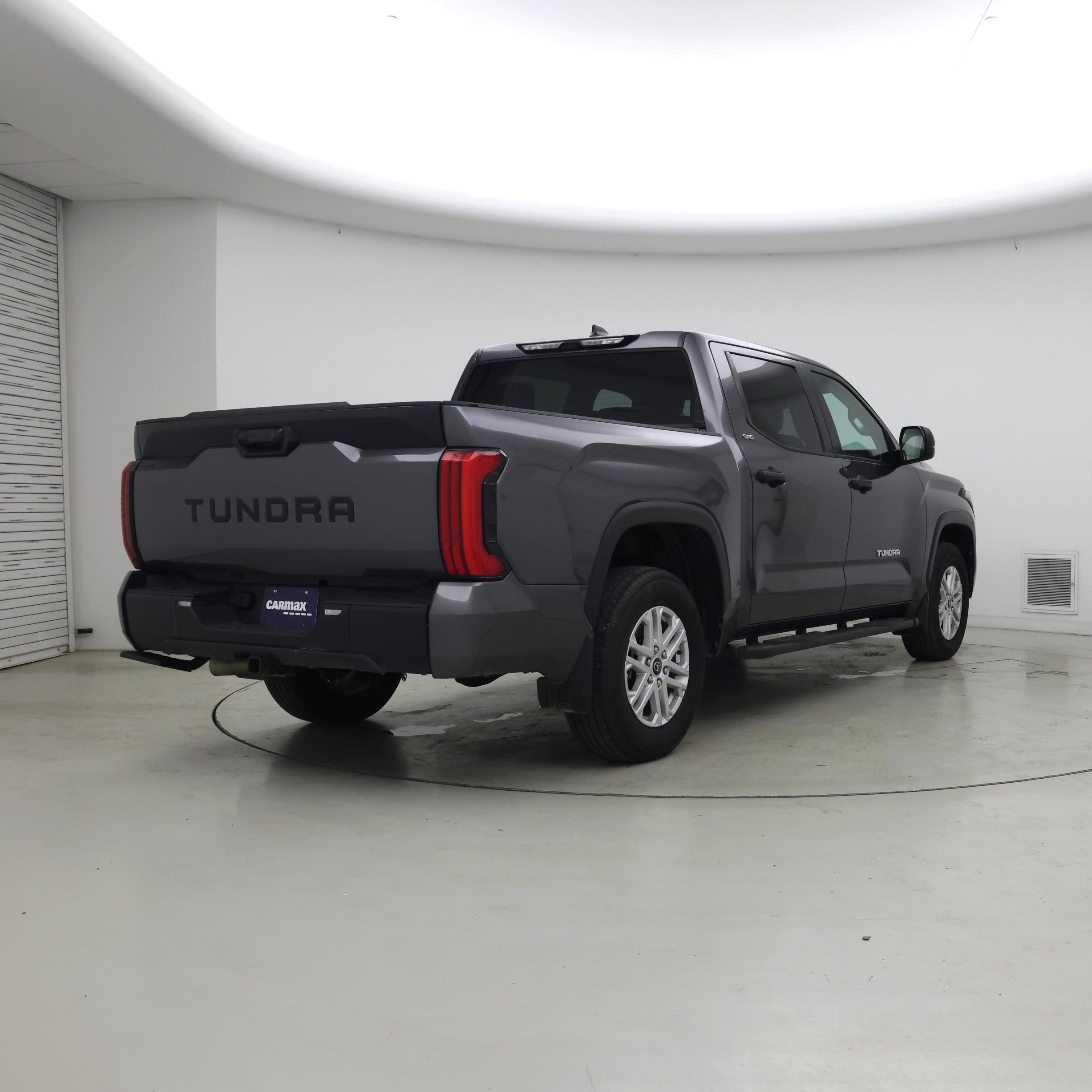 Thumbnail: 2024 Toyota Tundra - 8