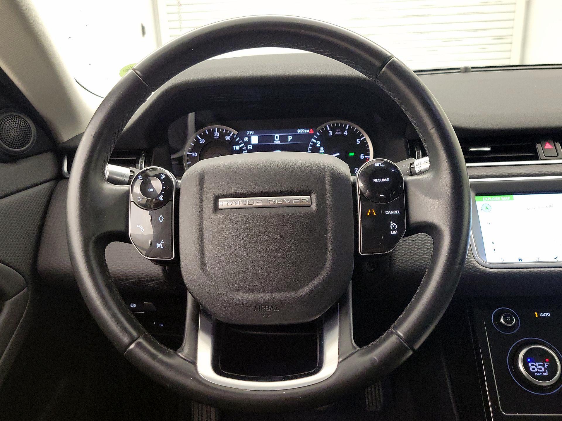 Thumbnail: 2020 Land Rover Range Rover Evoque - 10