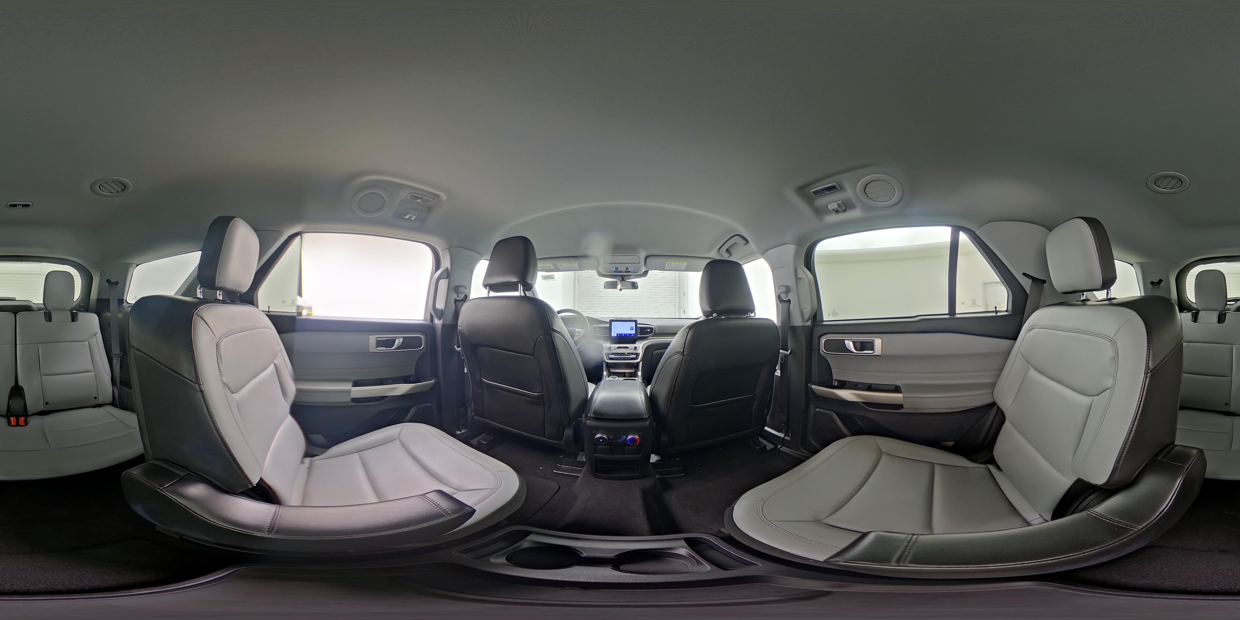 2021 Ford Explorer XLT - Photo 28