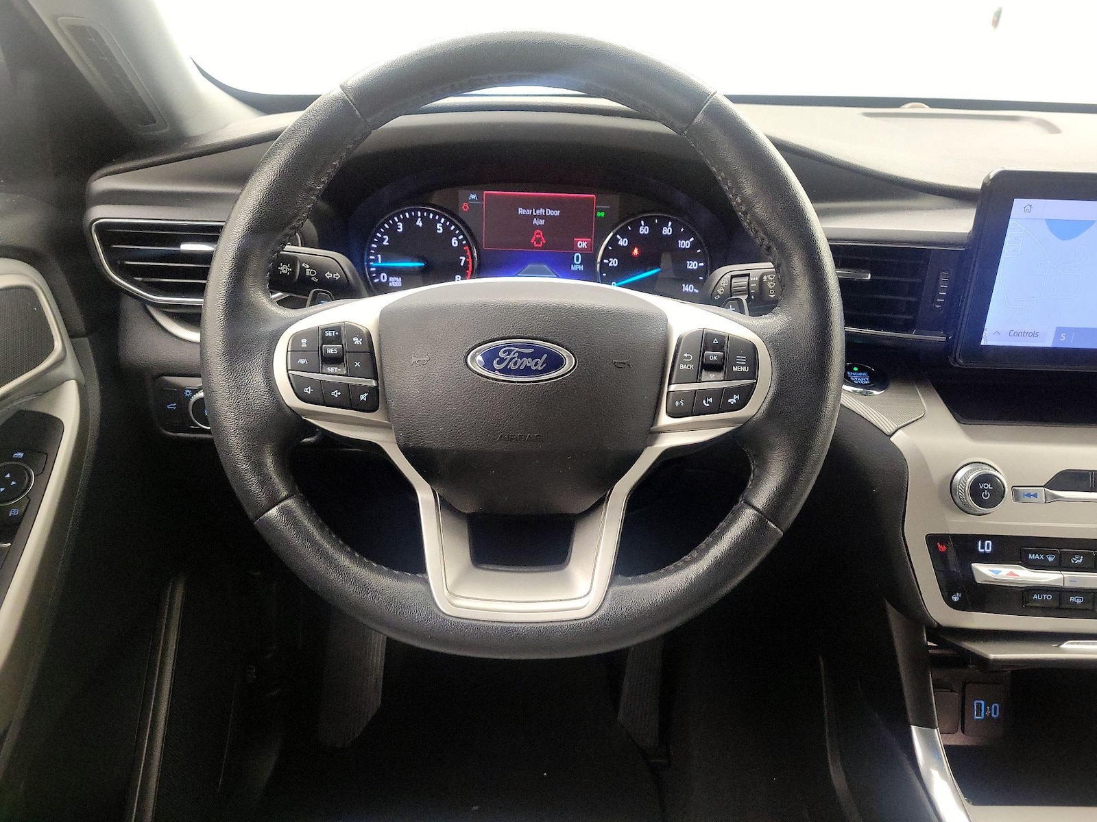 2021 Ford Explorer XLT - Photo 11