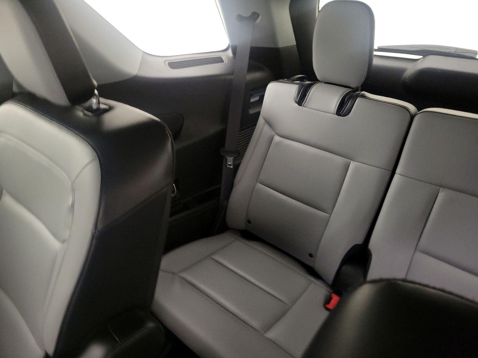 2021 Ford Explorer XLT - Photo 22
