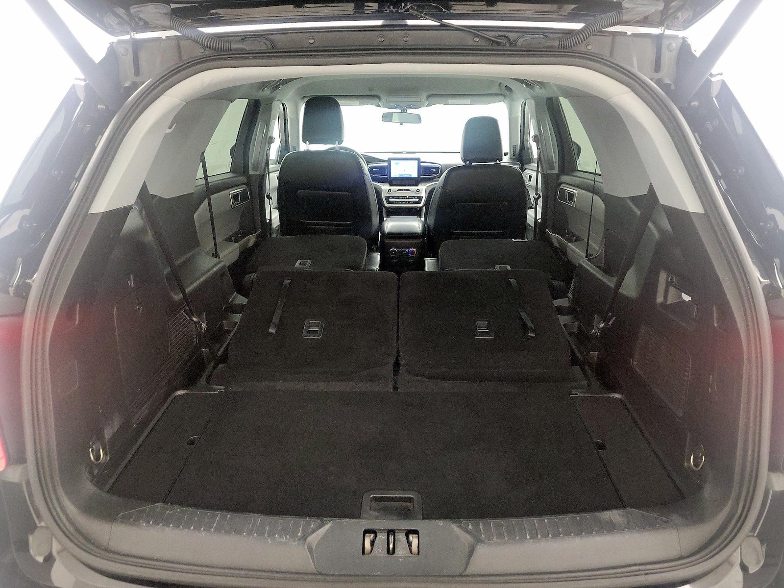 2021 Ford Explorer XLT - Photo 24